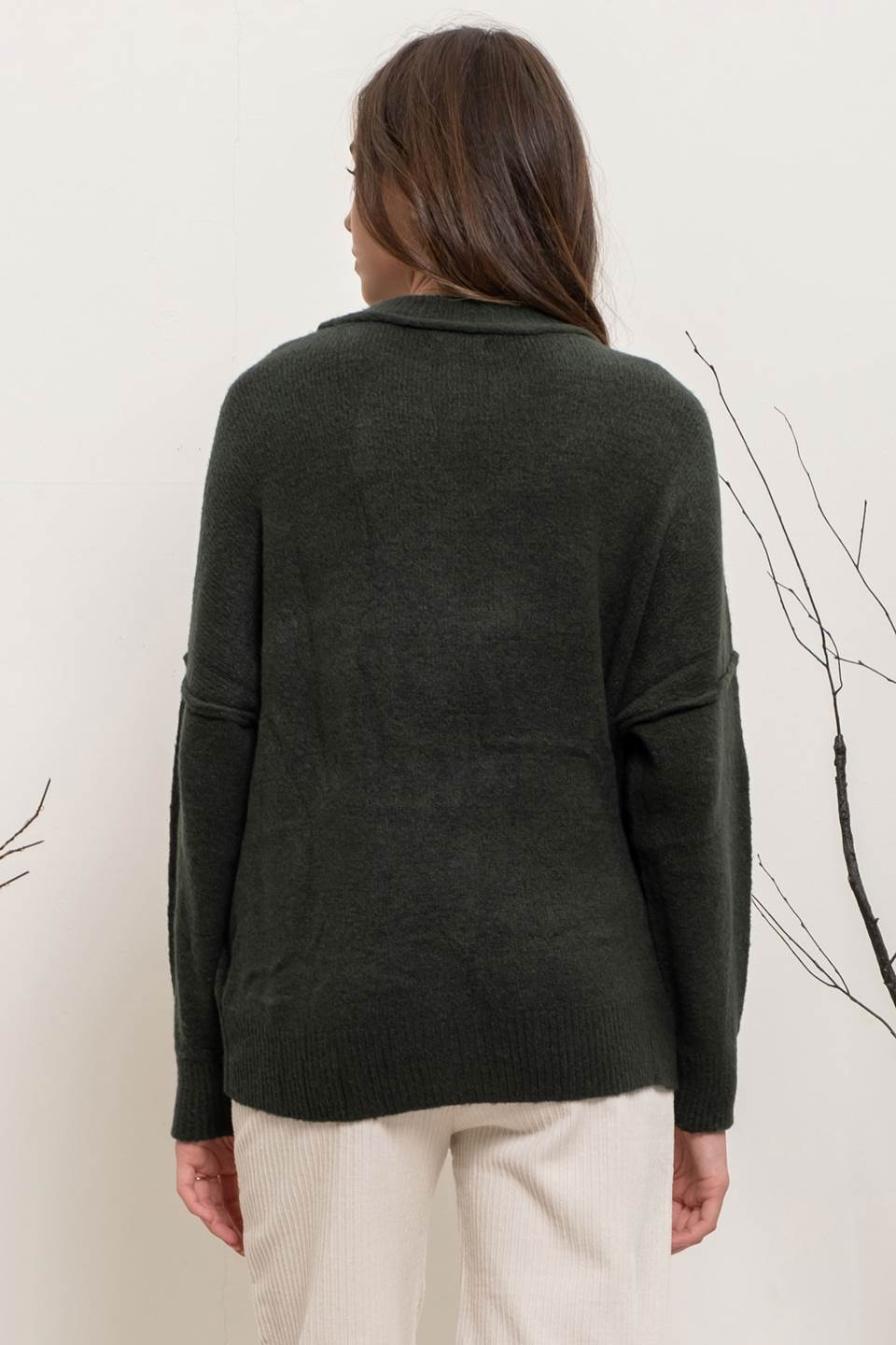 SOLID KNIT PULLOVER
