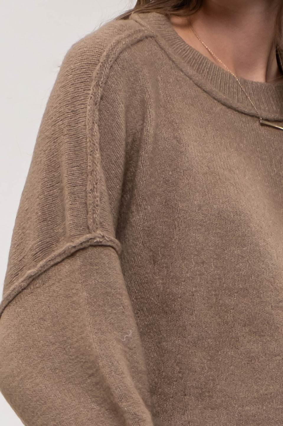 SOLID KNIT PULLOVER