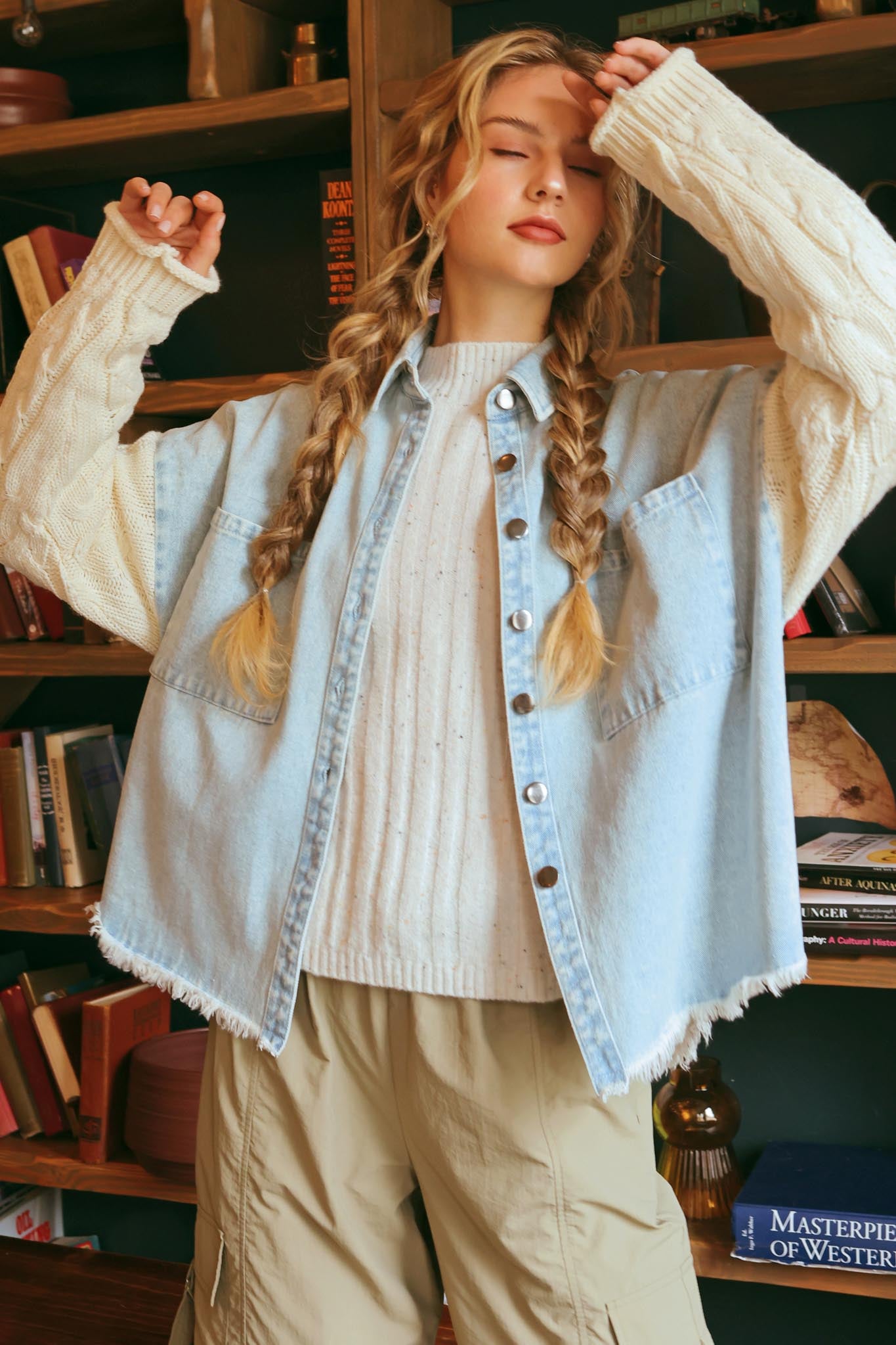 CONTRAST KNIT SLEEVE JACKET