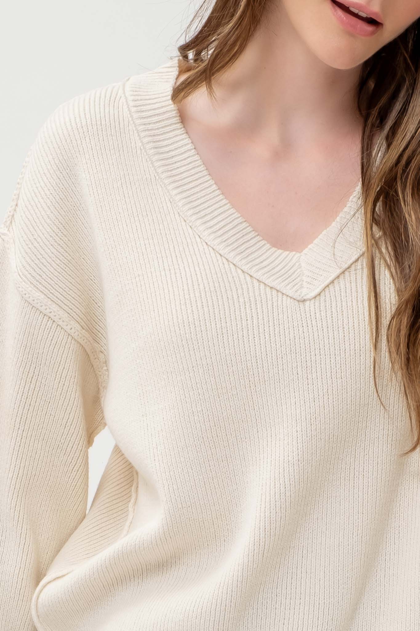 EXPOSED SEAM V NECK PULLOVER KNIT SWEATER