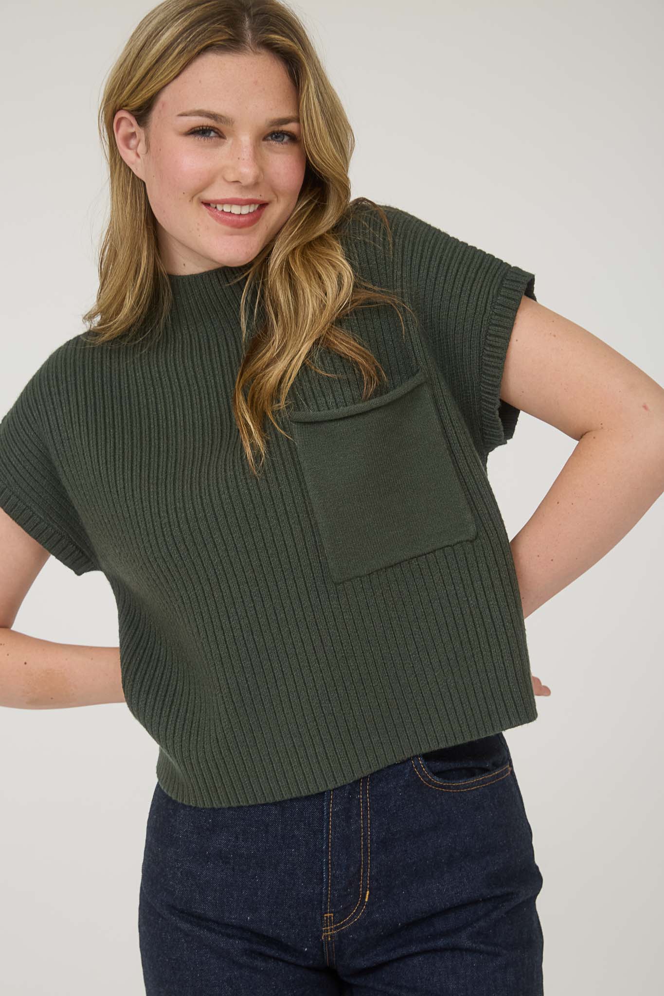 MOCK NECK POCKET DETAIL SHORT SLEEVE KNIT SWEATER