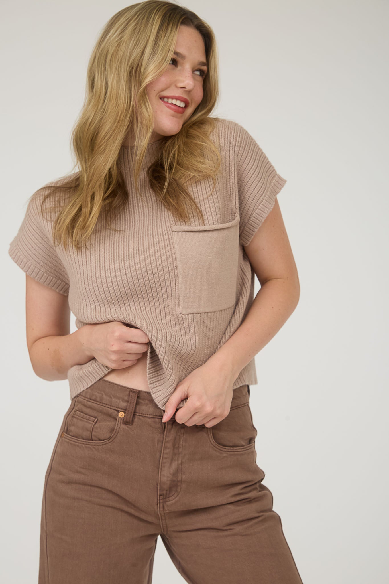 MOCK NECK POCKET DETAIL SHORT SLEEVE KNIT SWEATER