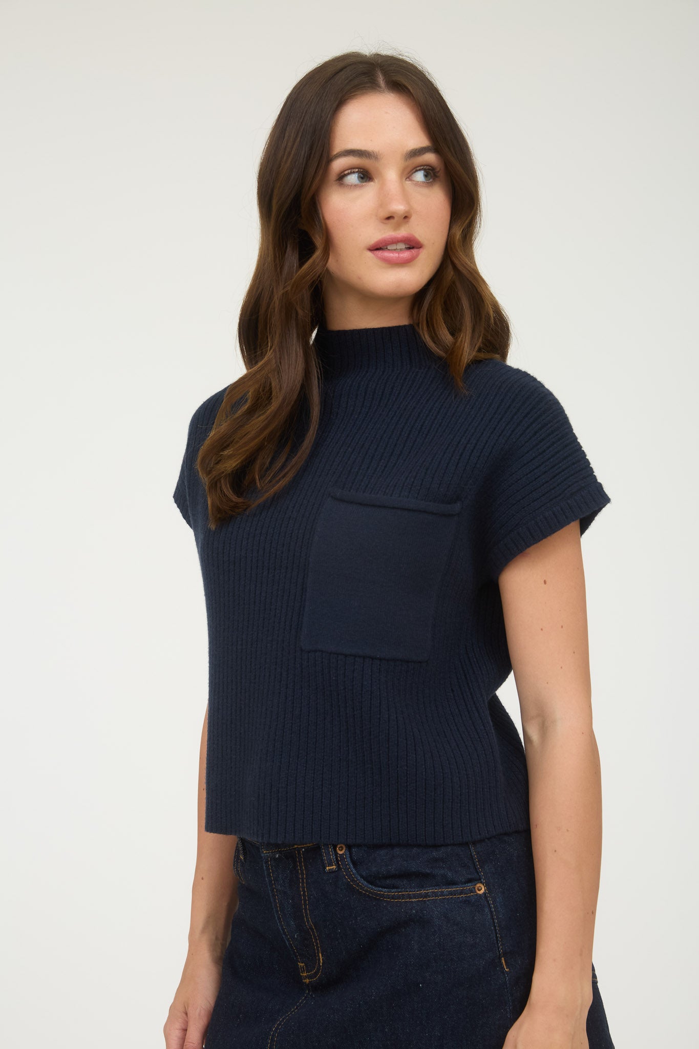 MOCK NECK POCKET DETAIL SHORT SLEEVE KNIT SWEATER