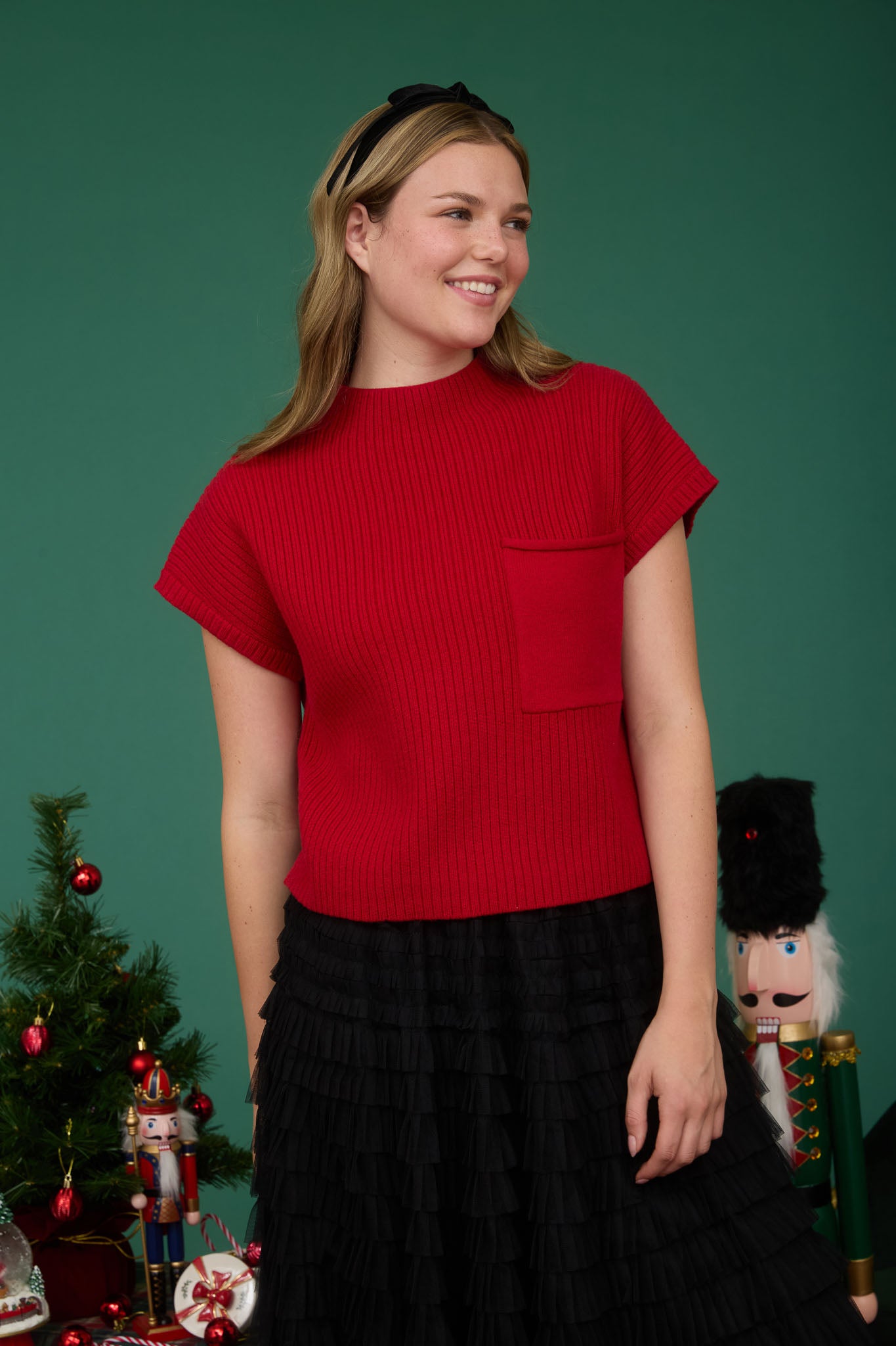 MOCK NECK POCKET DETAIL SHORT SLEEVE KNIT SWEATER