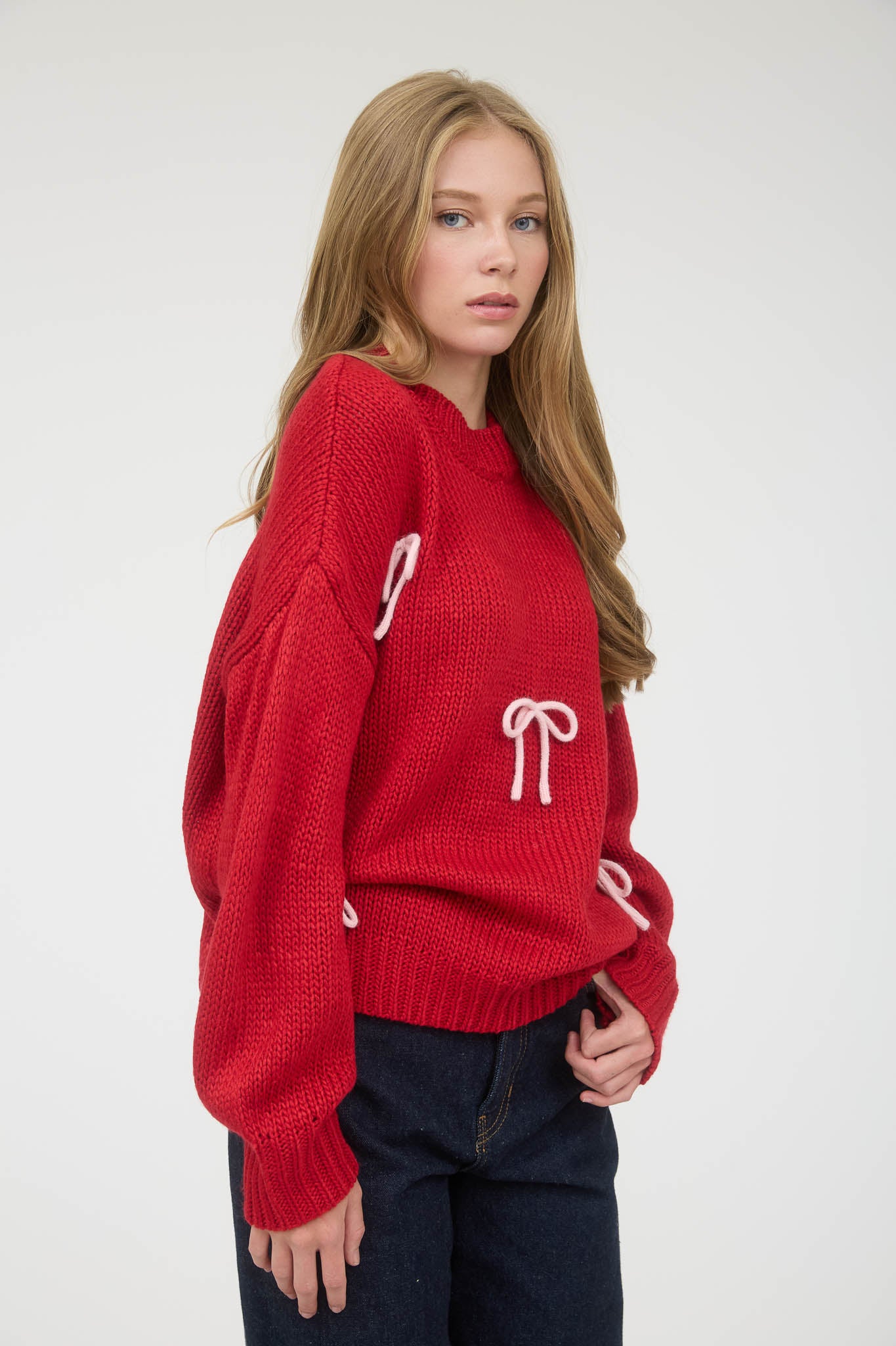 BOW DETAIL CREW NECK LONG SLEEVE PULLOVER SWEATER
