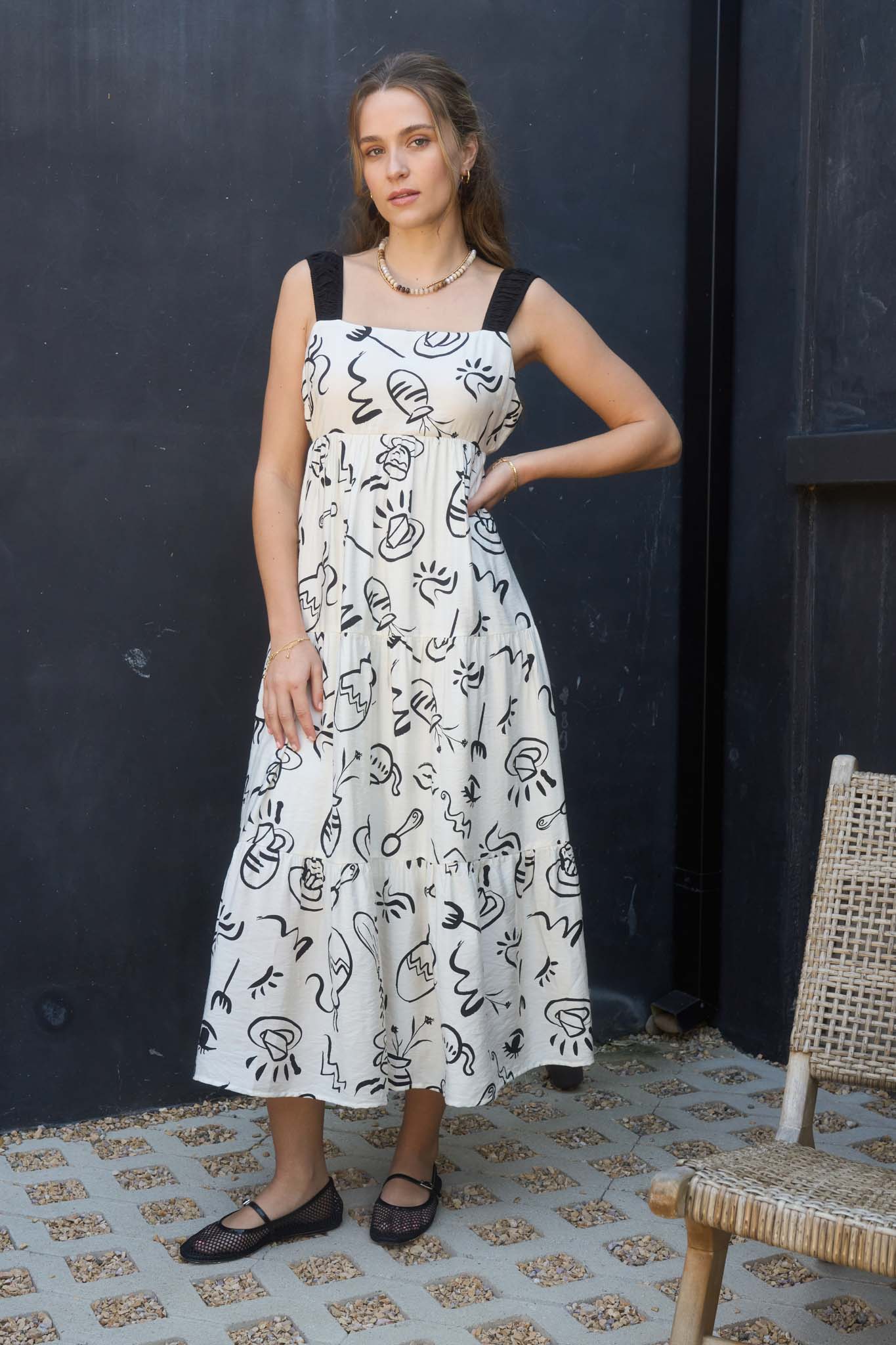 DOODLE PRINT BACK TIE SLEEVELESS MAXI DRESS