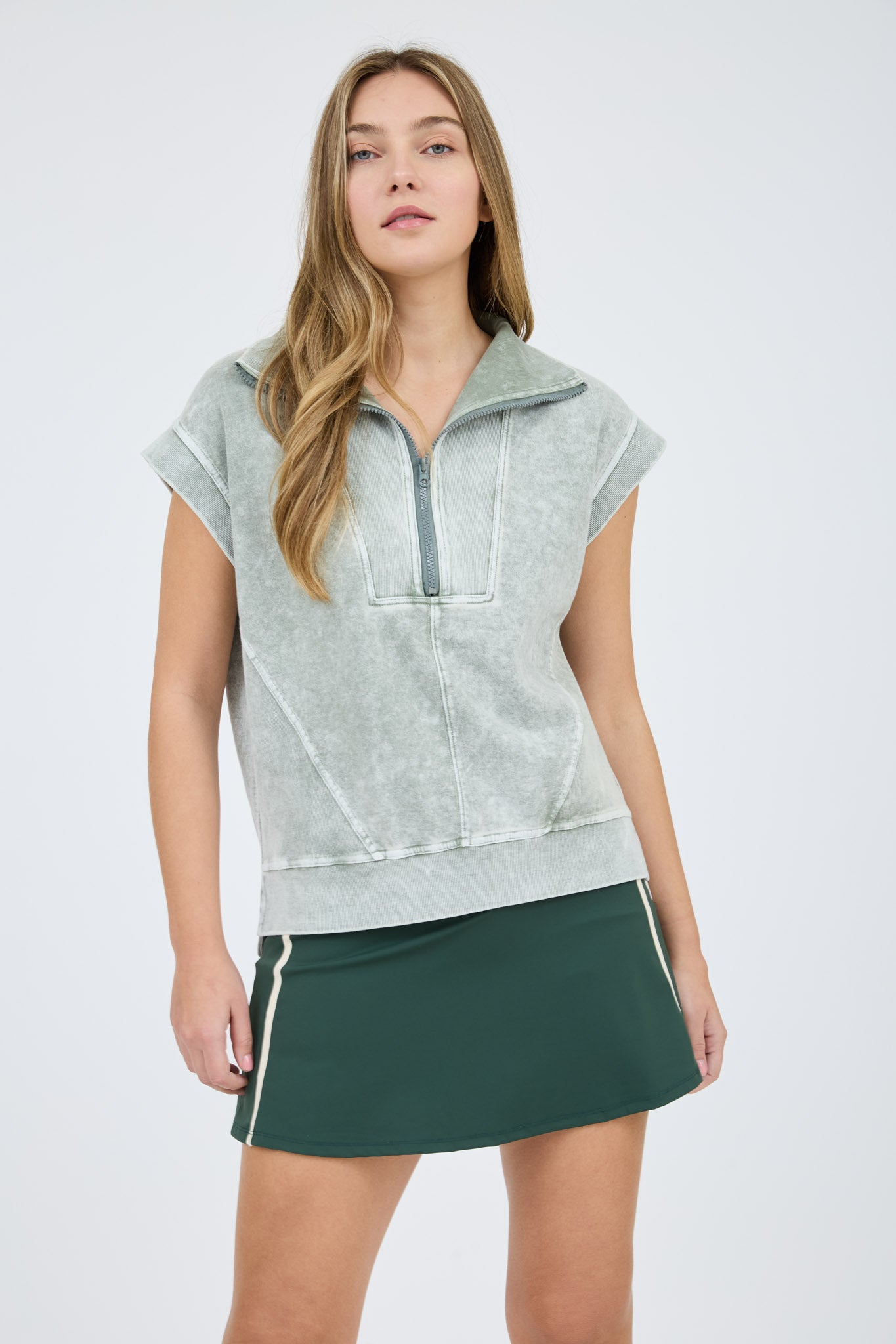 WASHED HALF ZIP RIBBED DETAIL SLEEVELESS KNIT TOP (PRE-ORDER)