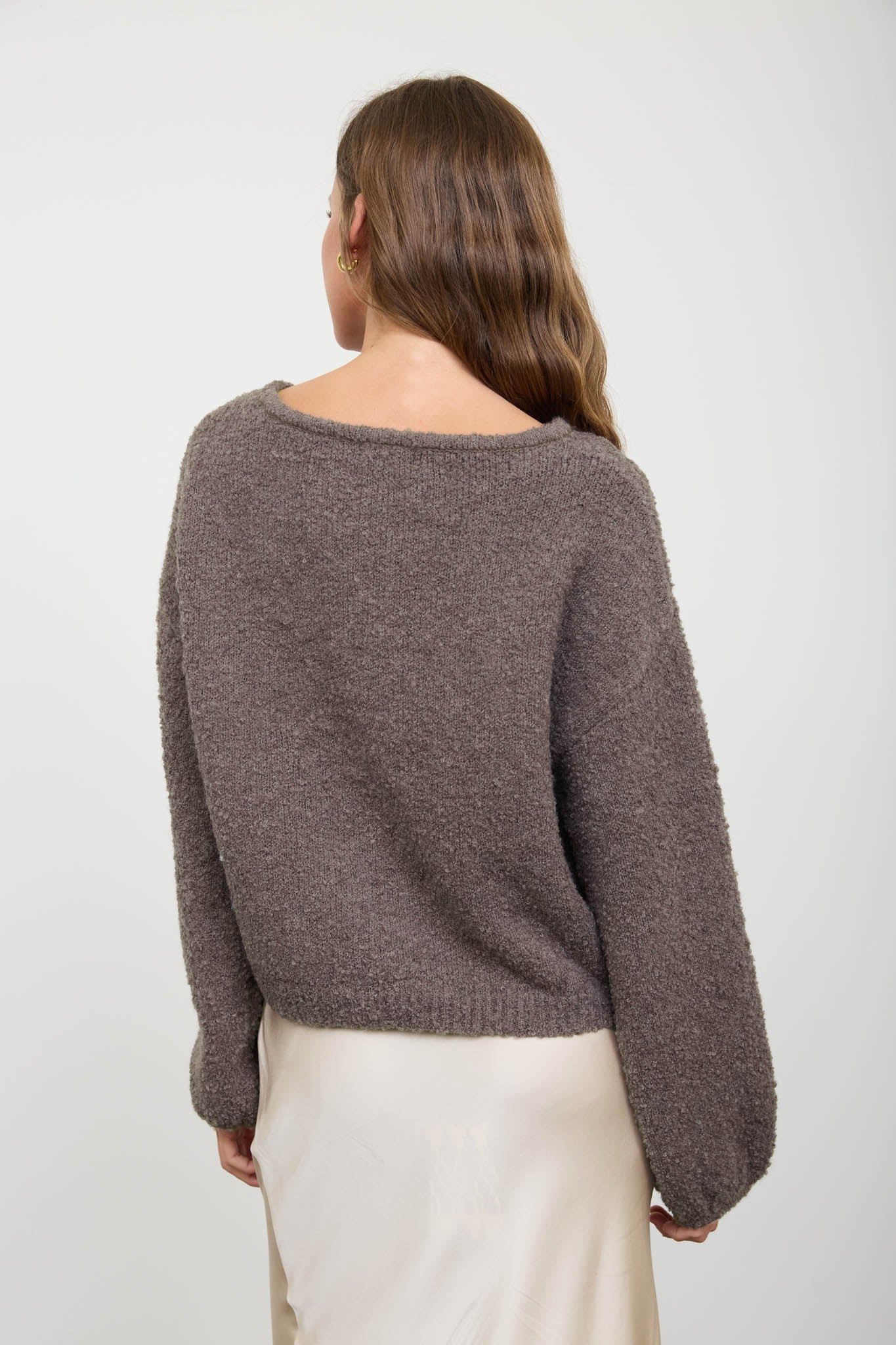 LONG SLEEVE FUZZY KNIT PULLOVER SWEATER (PRE-ORDER)