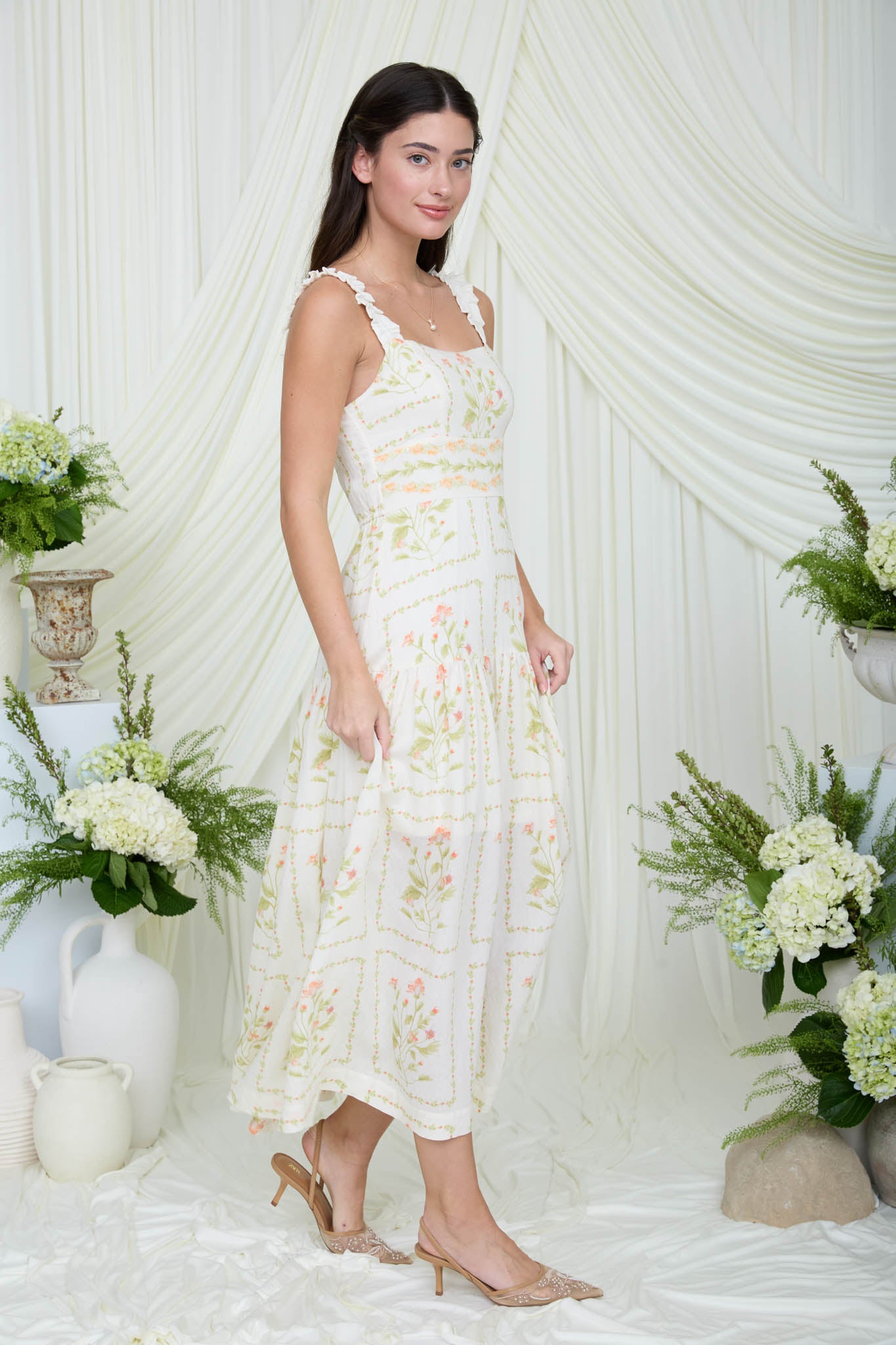 FLORAL DROP WAIST SLEEVELESS MIDI DRESS (PRE-ORDER)