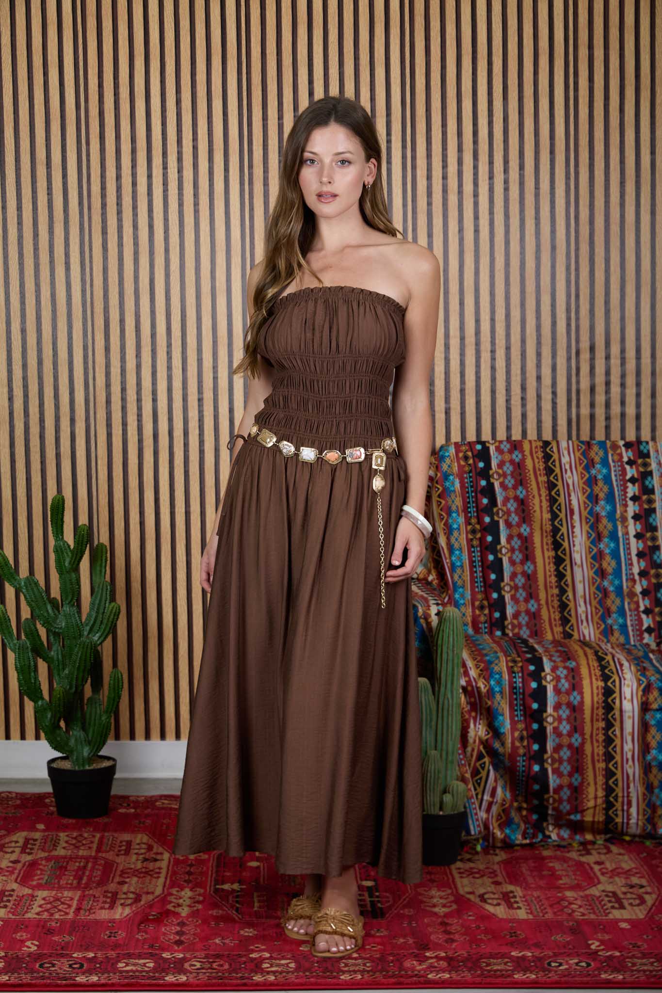 SATIN STRAPLESS SHIRRED SIDE TIE DETAIL MIDI DRESS