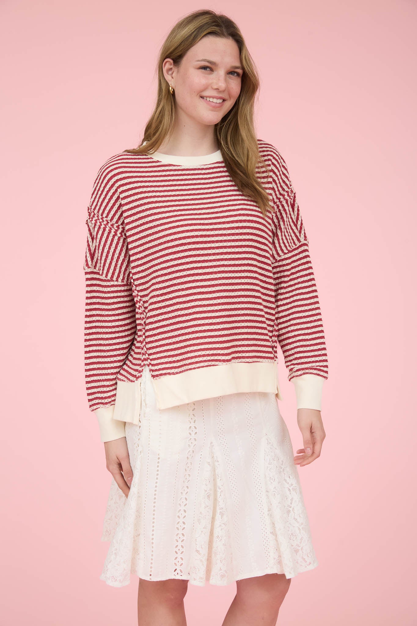 STRIPE EXPOSED SEAM SPLIT HEM LONG SLEEVE KNIT TOP (PRE-ORDER)