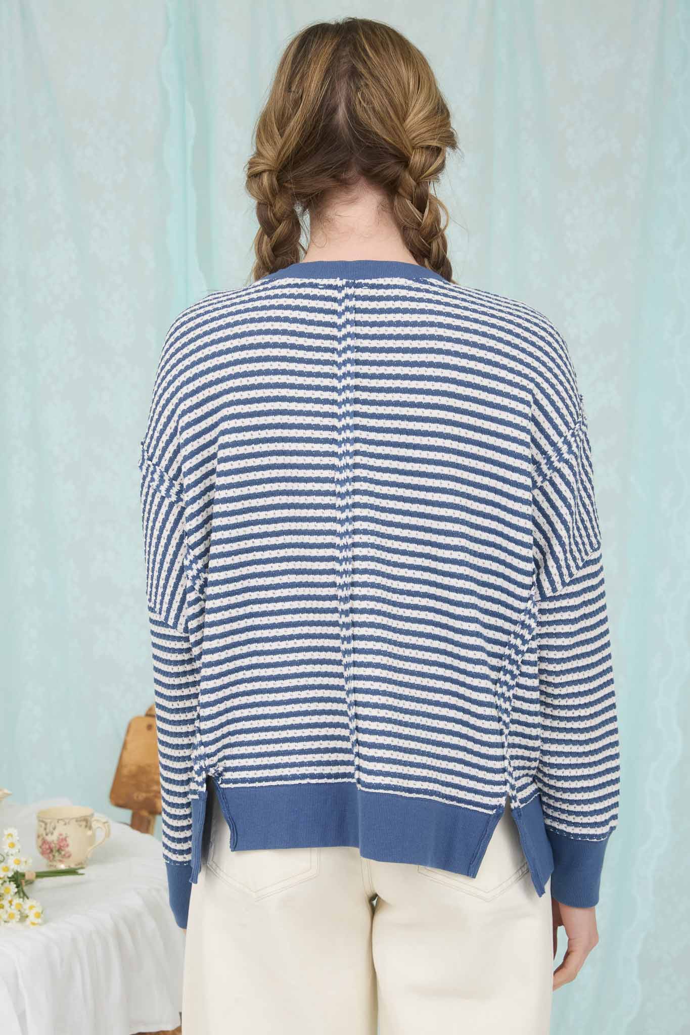 STRIPE EXPOSED SEAM SPLIT HEM LONG SLEEVE KNIT TOP (PRE-ORDER)