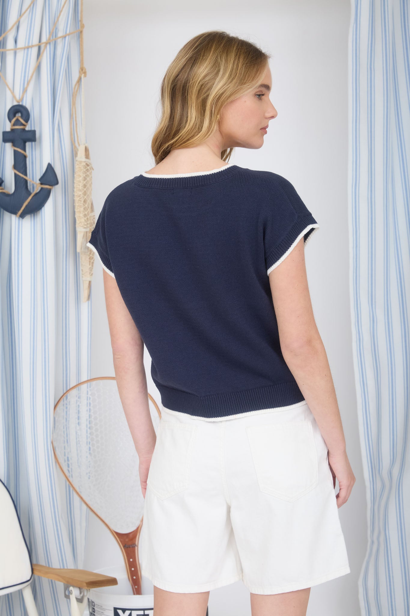 LOBSTER MOTIF SHORT SLEEVE KNIT SWEATER