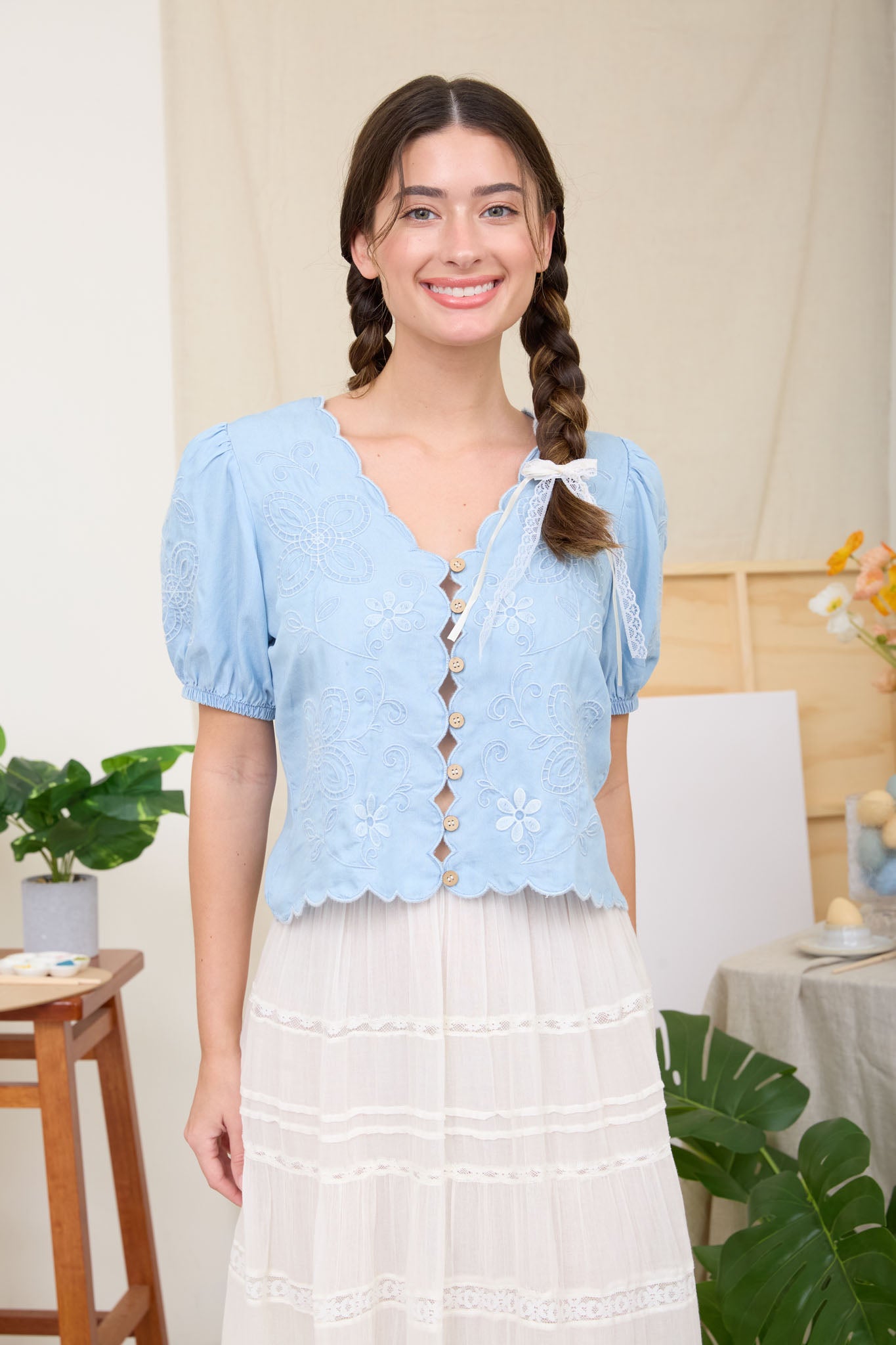 SCALLOP TRIM  PUFF SLEEVE EMBROIDERED CHAMBRAY TOP (PRE-ORDER)