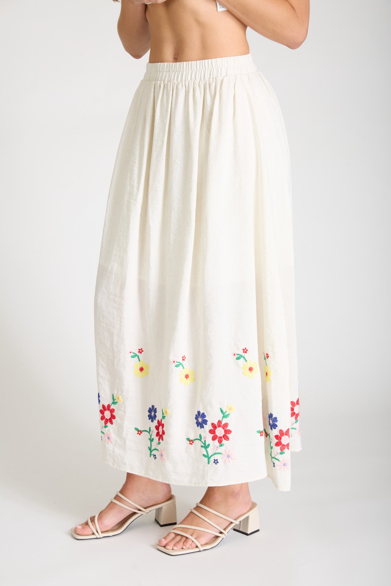 EMBROIDERED FLORAL ELASTIC WAIST MIDI SKIRT