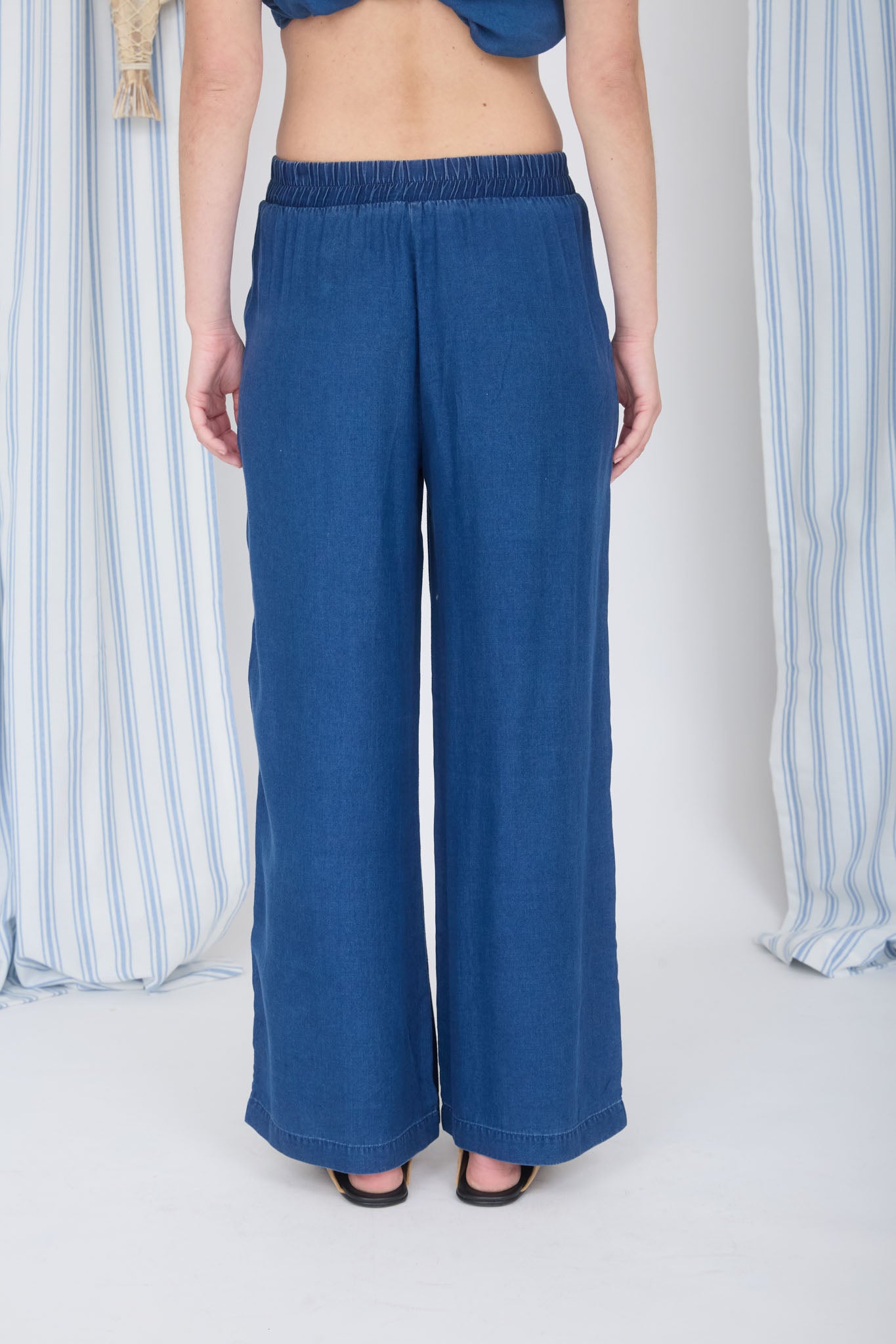 CHAMBRAY ELASTIC HIGH WAIST WIDE LEG PANTS