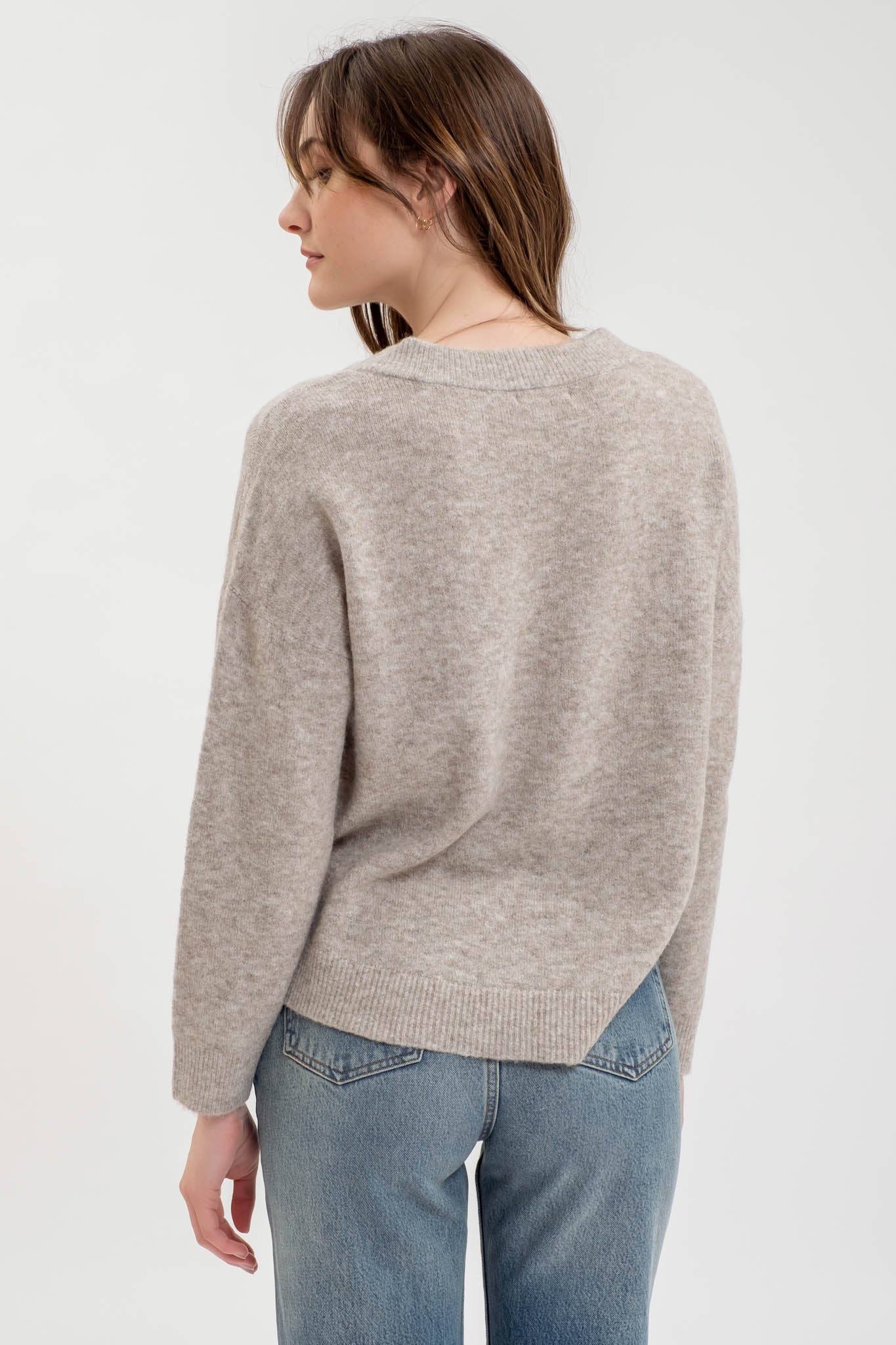 V NECK LONG SLEEVE MARLE KNIT PULLOVER SWEATER