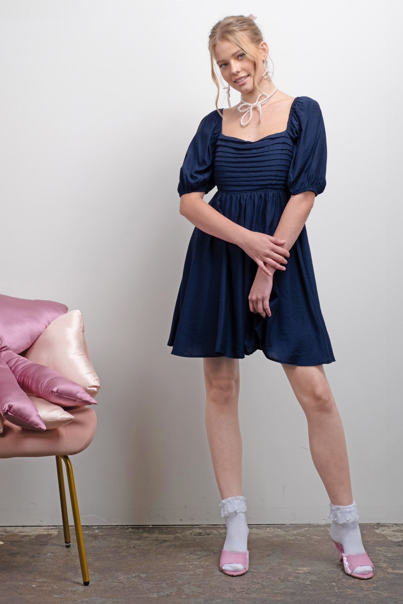 PLEATED DETAIL PUFF SLEEVE MINI DRESS (PRE-ORDER)