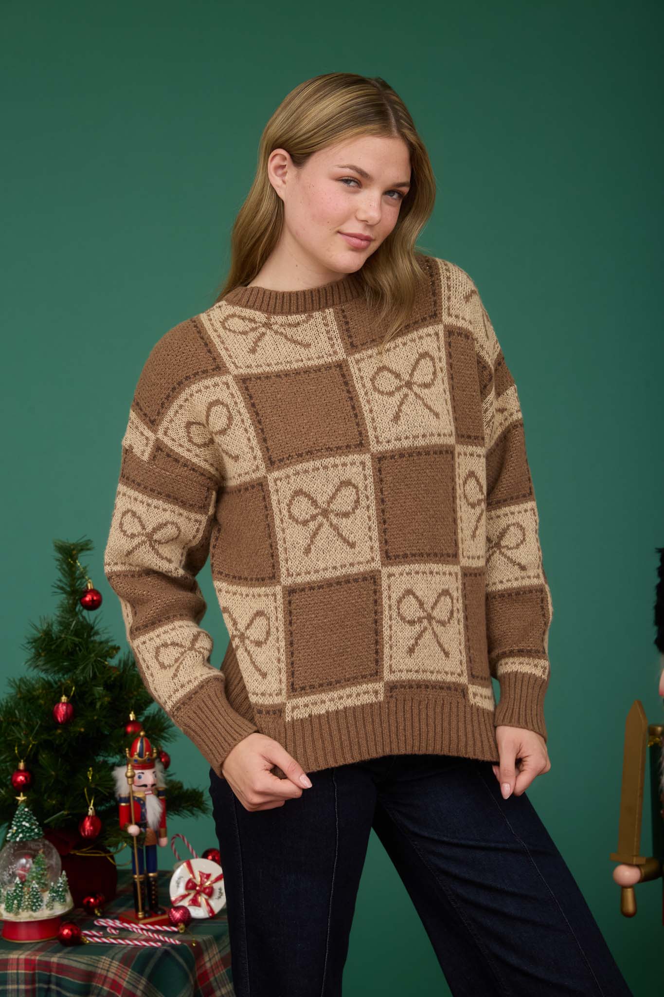 CHECKERED BOW JACQUARD CREWNECK KNIT SWEATER