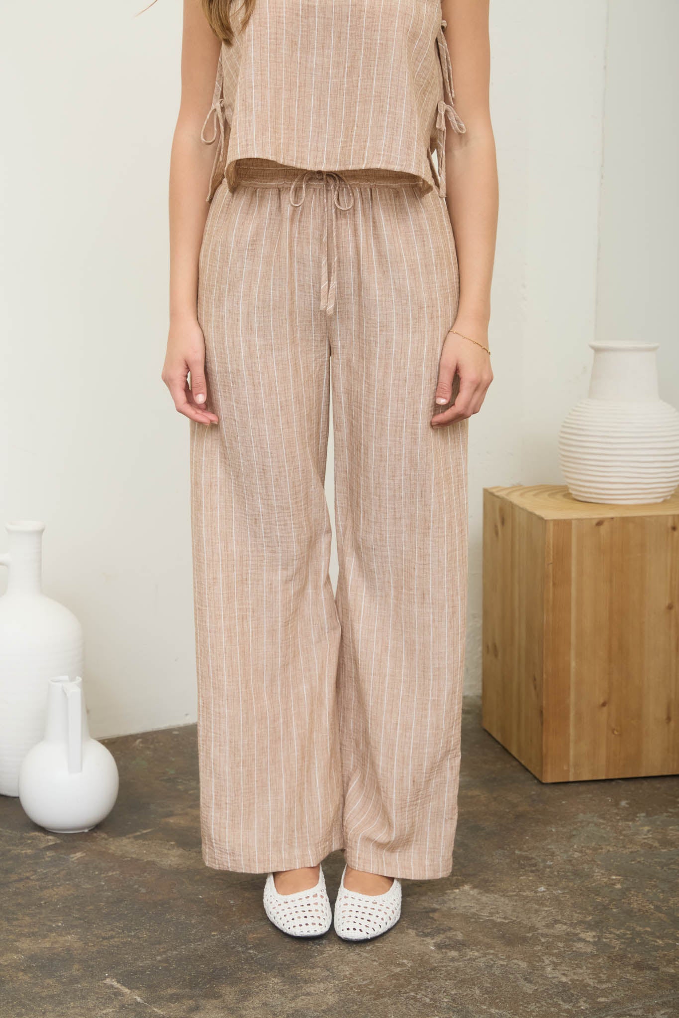 STRIPE LINEN DRAWSTRING LOUNGE PANTS