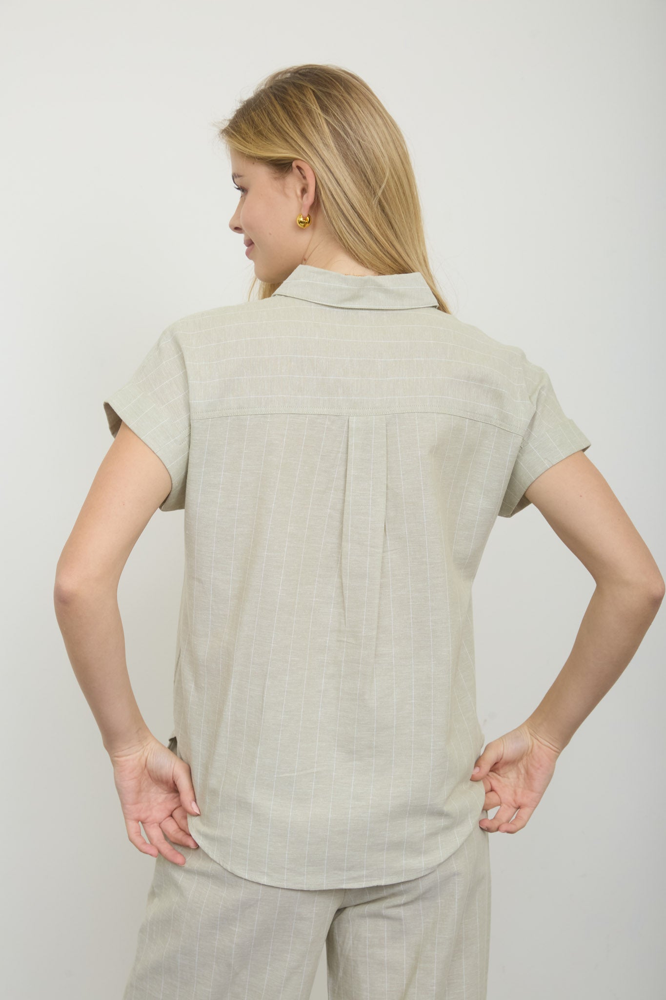 STRIPE LINEN COLLARED SHORT SLEEVE SHIRT (PRE-ORDER)