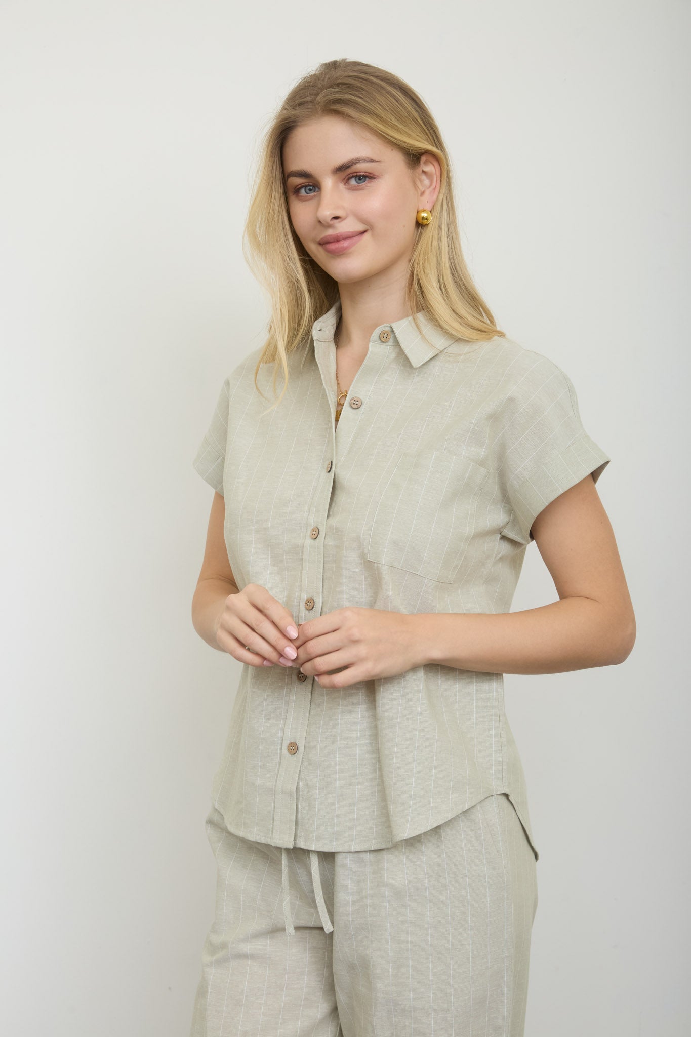 STRIPE LINEN COLLARED SHORT SLEEVE SHIRT (PRE-ORDER)