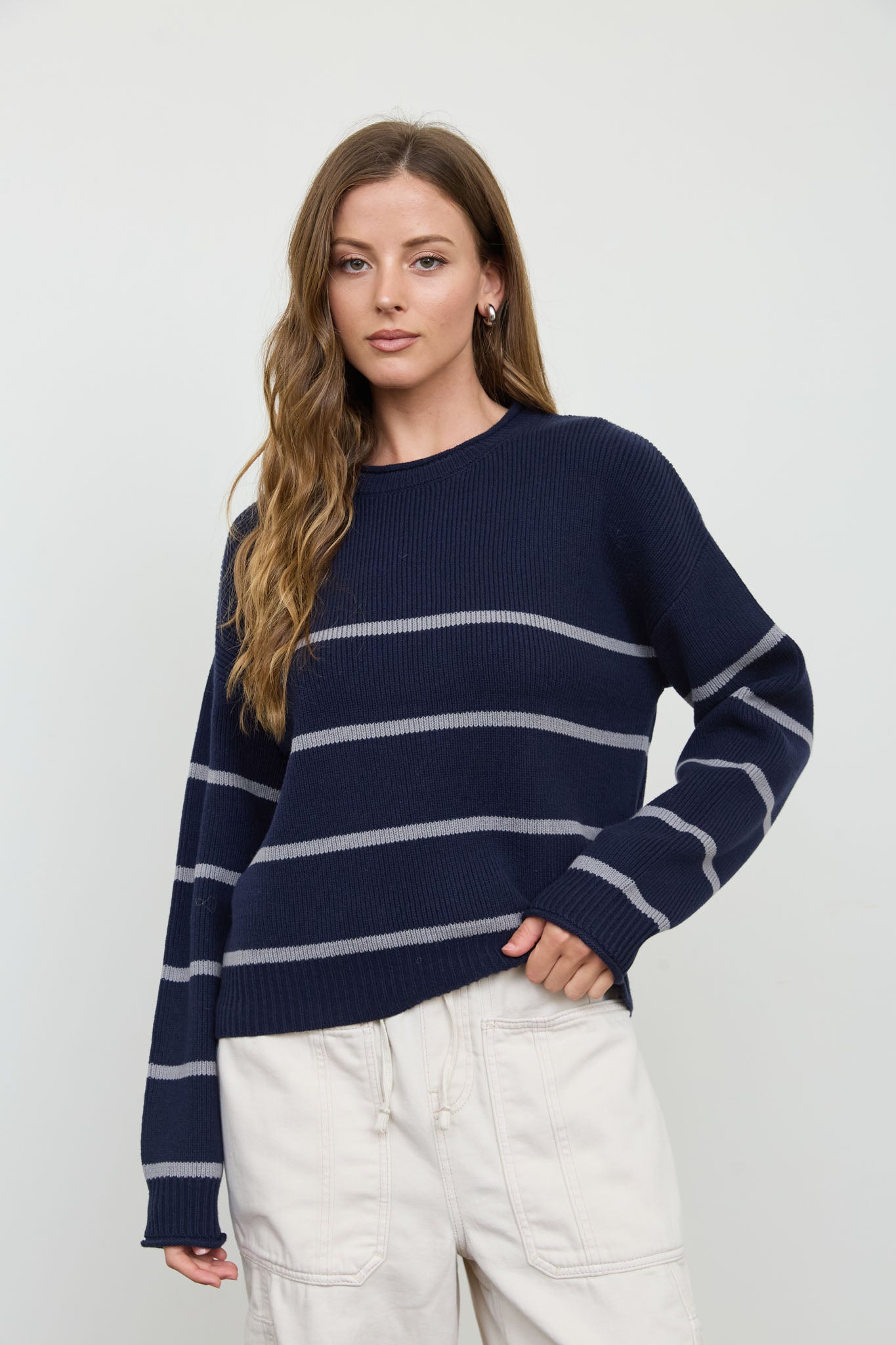 STRIPE RAW CREW NECK LONG SLEEVE SWEATER