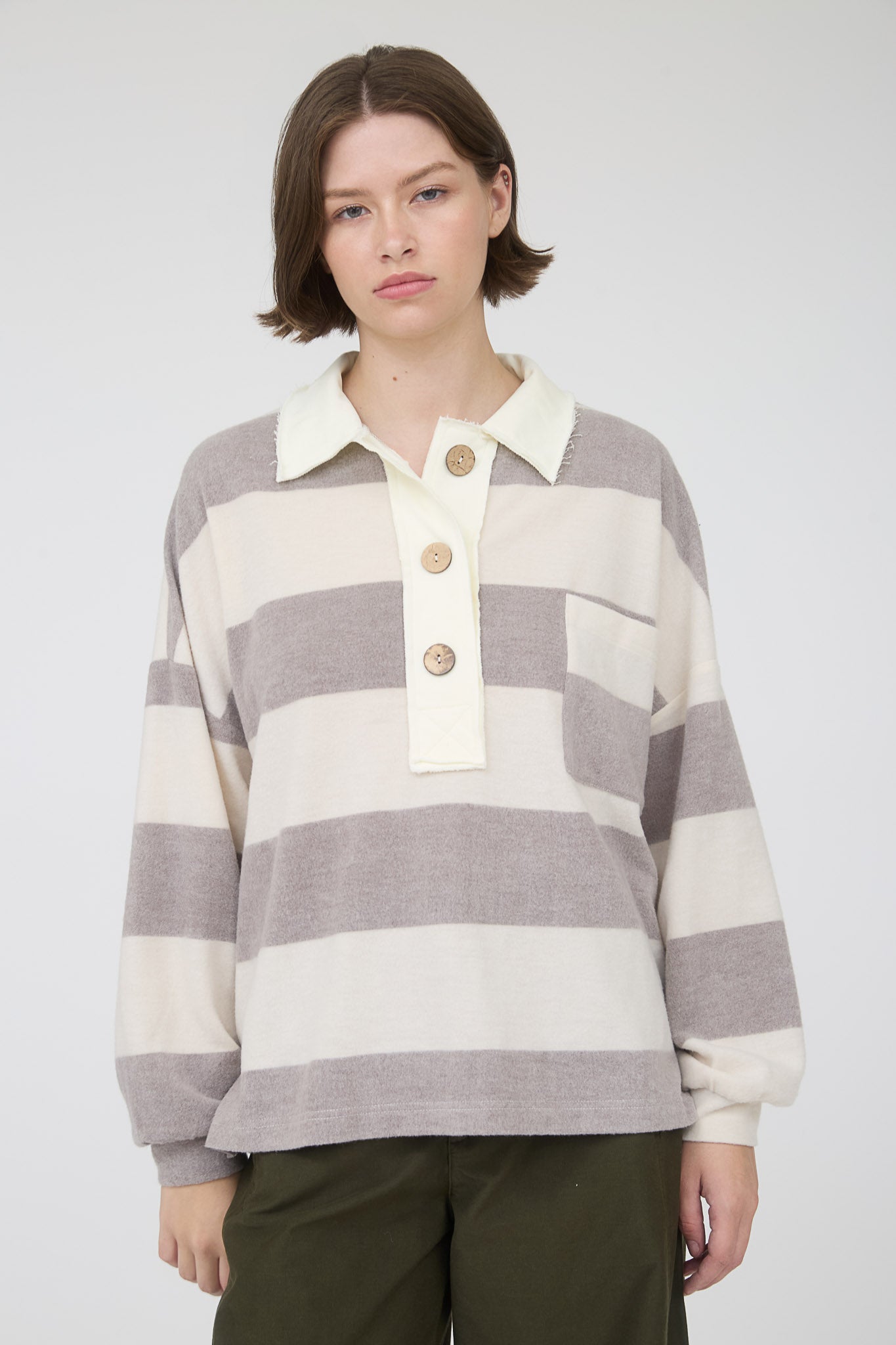 WASHED STRIPE CONTRAST COLLAR LONG SLEEVE KNIT TOP (PRE-ORDER)