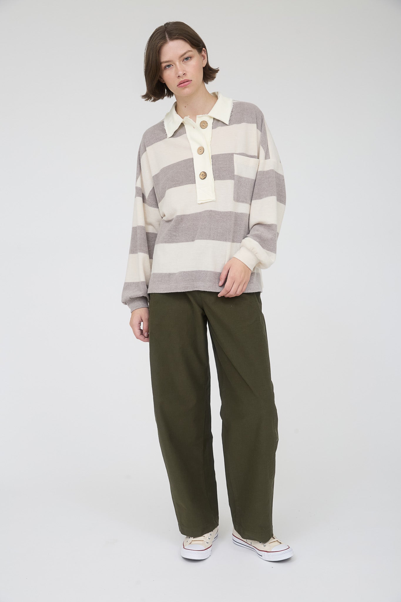 WASHED STRIPE CONTRAST COLLAR LONG SLEEVE KNIT TOP (PRE-ORDER)