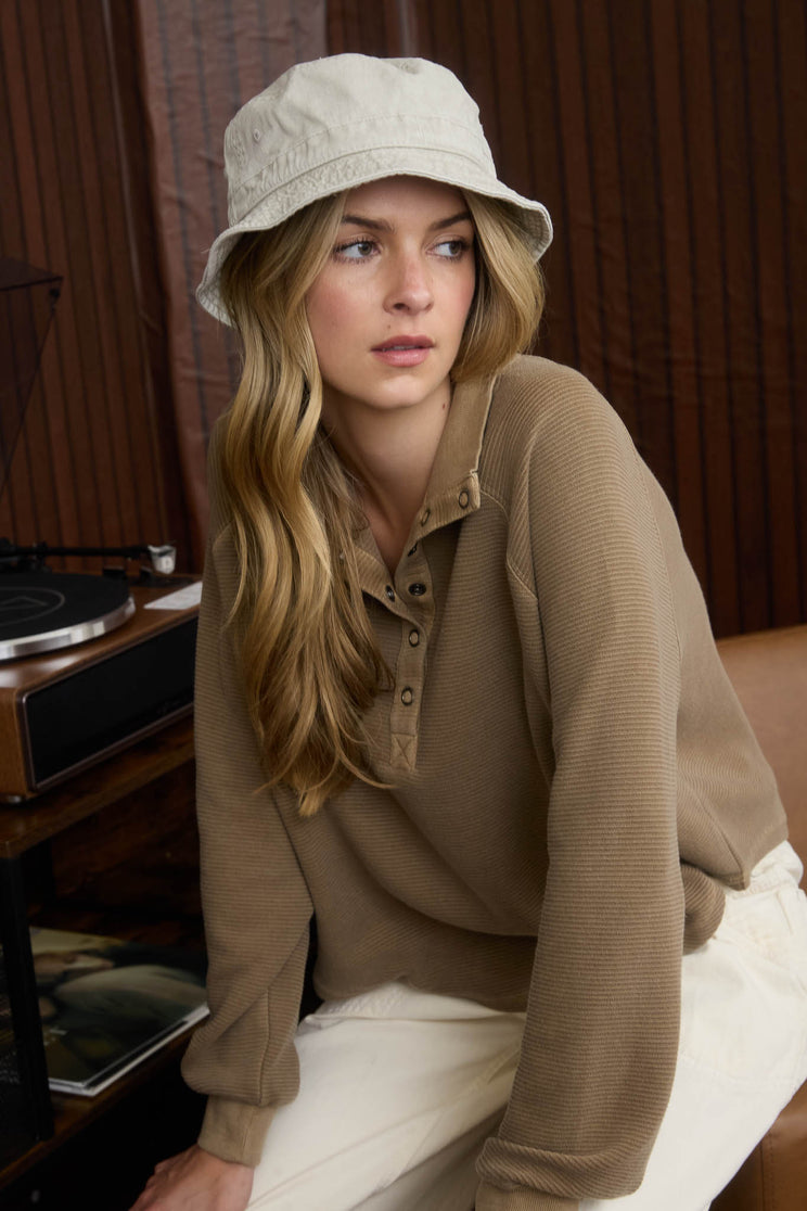 MOCK NECK HALF SNAP BUTTON LONG SLEEVE KNIT OP