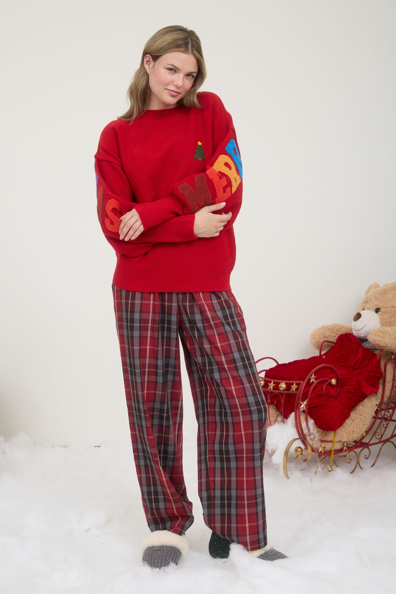 MERRY CHRISTMAS MULTICOLOR CREWNECK KNIT SWEATER (PRE-ORDER)