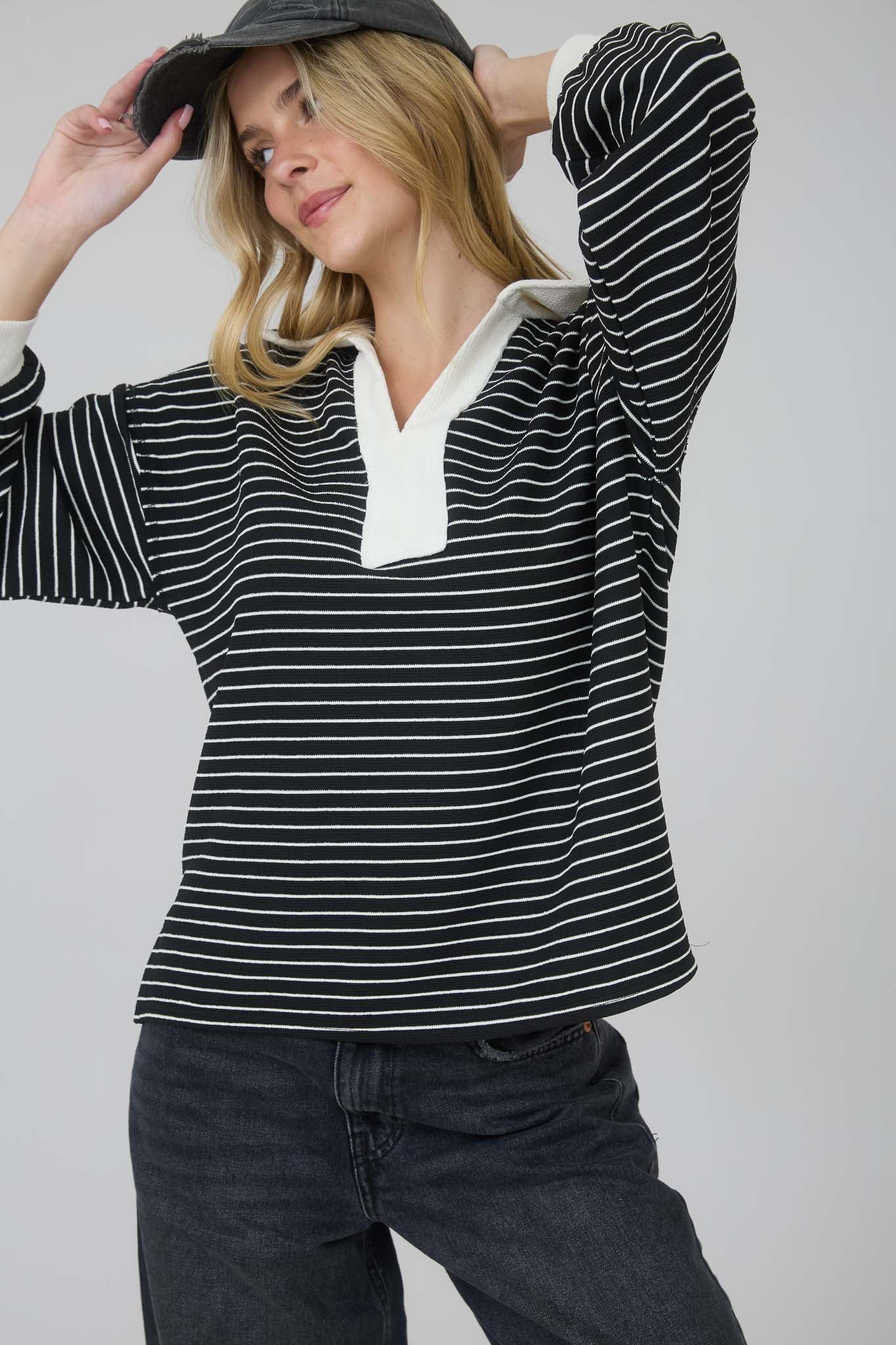 CONTRAST COLLAR STRIPE LONG SLEEVE KNIT TOP