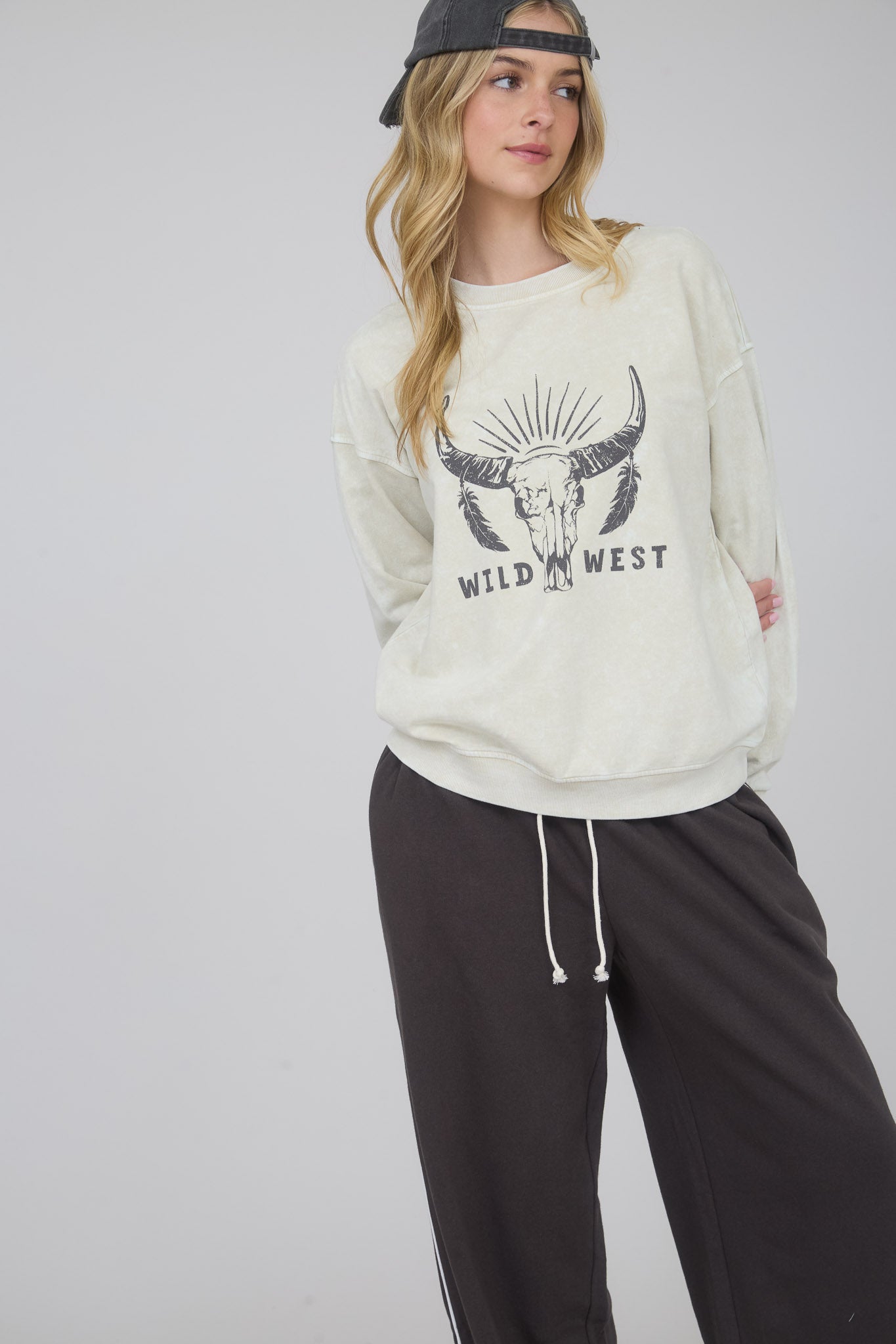 WILD WEST GRAPHIC LONG SLEEVE KNIT TOP