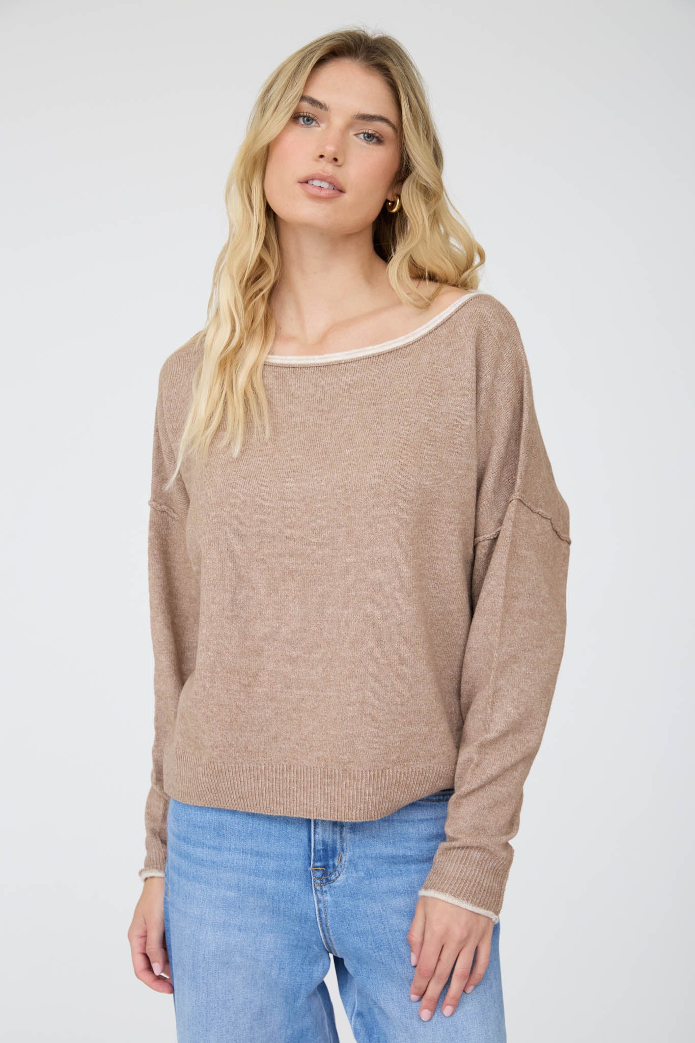 CONTRAST TRIM OFF SHOULDER LONG SLEEVE SWEATER