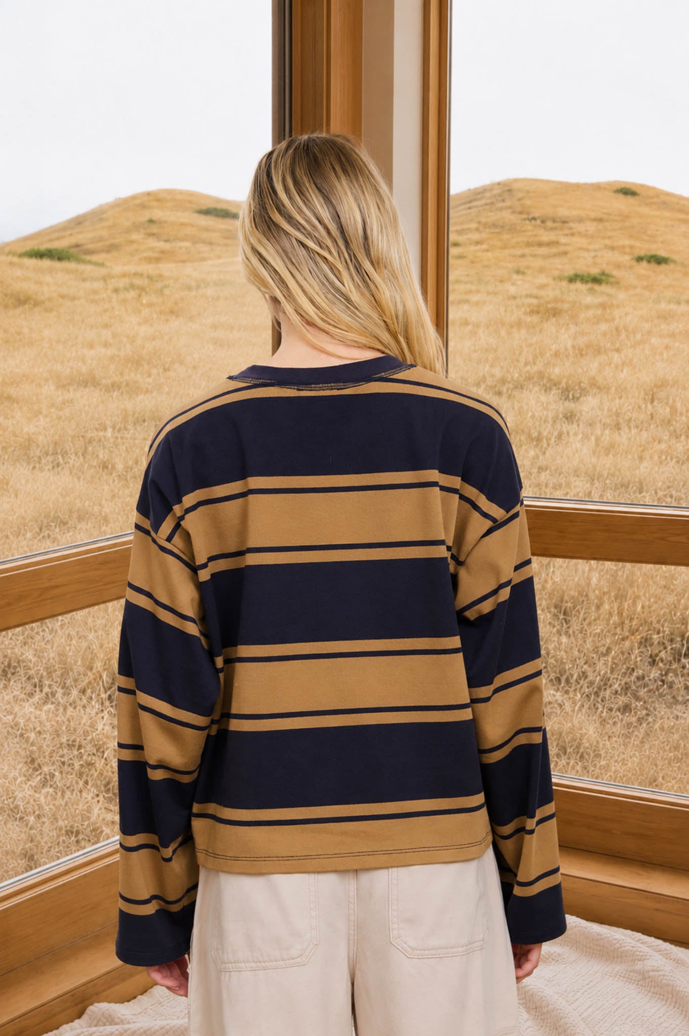 WIDE STRIPE CREW NECK LONG SLEEVE KNIT SWEATSHIRT (PRE-ORDER)