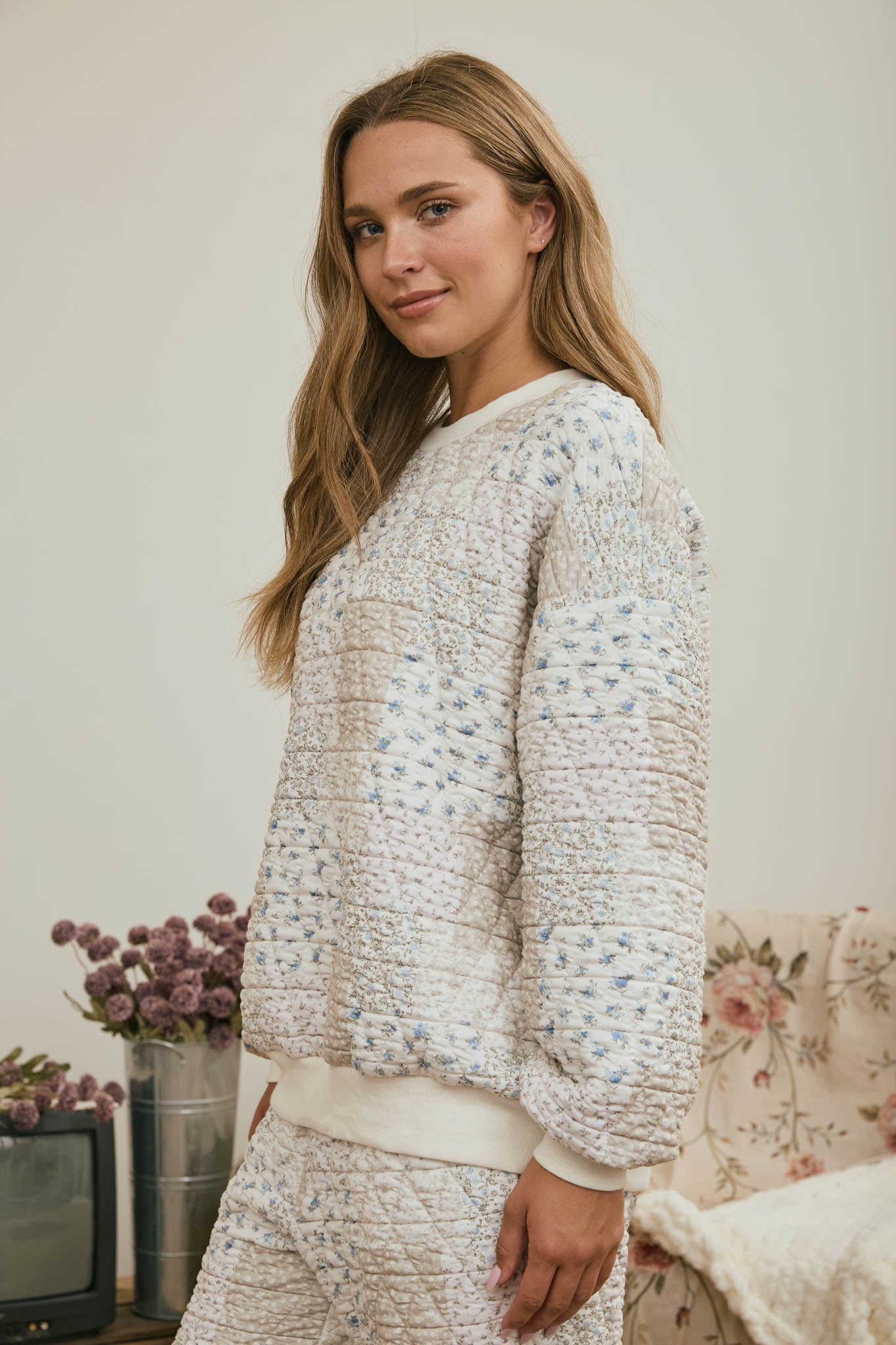 MULTI-FLORAL PATCHWORK LONG SLEEVE KNIT TOP (PRE-ORDER)