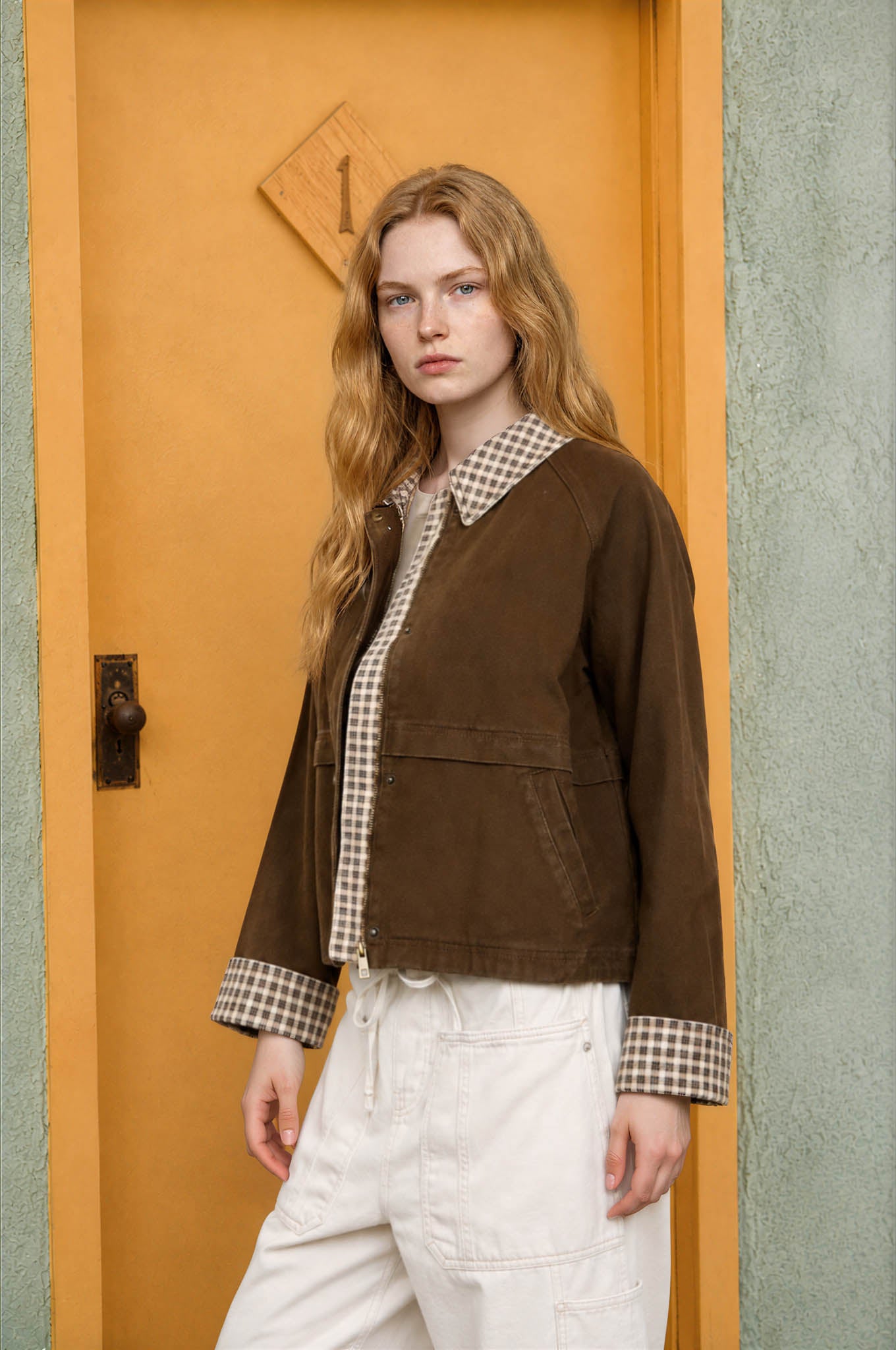 GINGHAM COLLAR CONTRAST SNAP BUTTON JACKET (PRE-ORDER)
