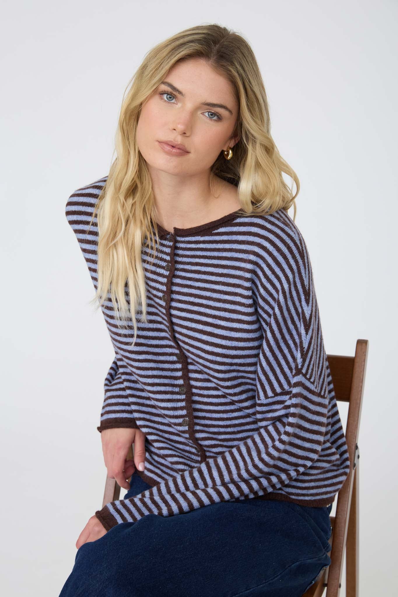 STRIPE RAW EDGE BUTTON DOWN LONG SLEEVE CARDIGAN (PRE-ORDER)