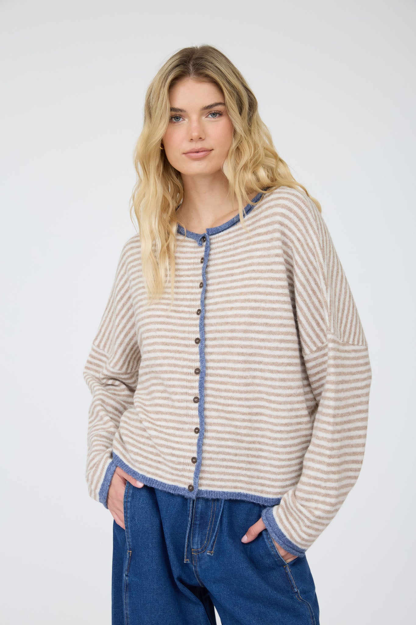 STRIPE RAW EDGE BUTTON DOWN LONG SLEEVE CARDIGAN (PRE-ORDER)