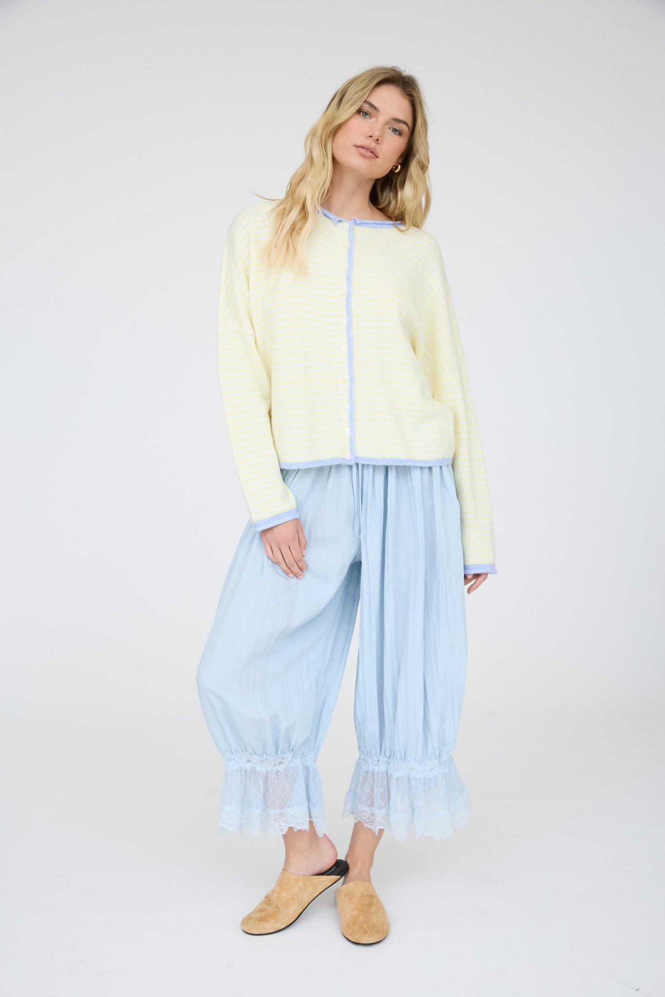 STRIPE RAW EDGE BUTTON DOWN LONG SLEEVE CARDIGAN (PRE-ORDER)