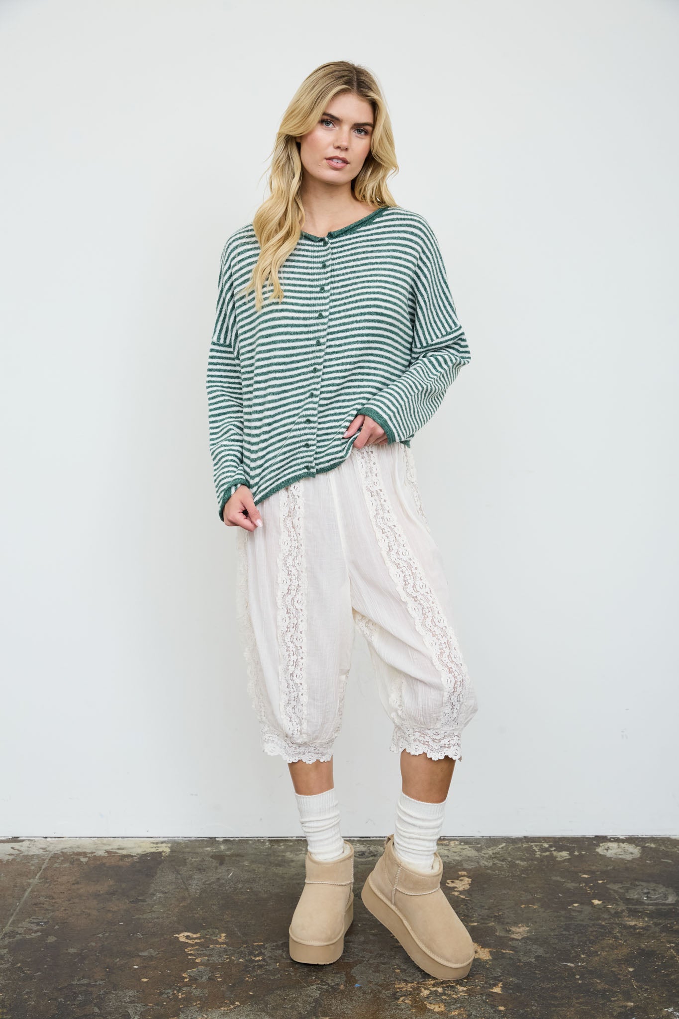 STRIPE RAW EDGE DROP SHOULDER KNIT CARDIGAN
