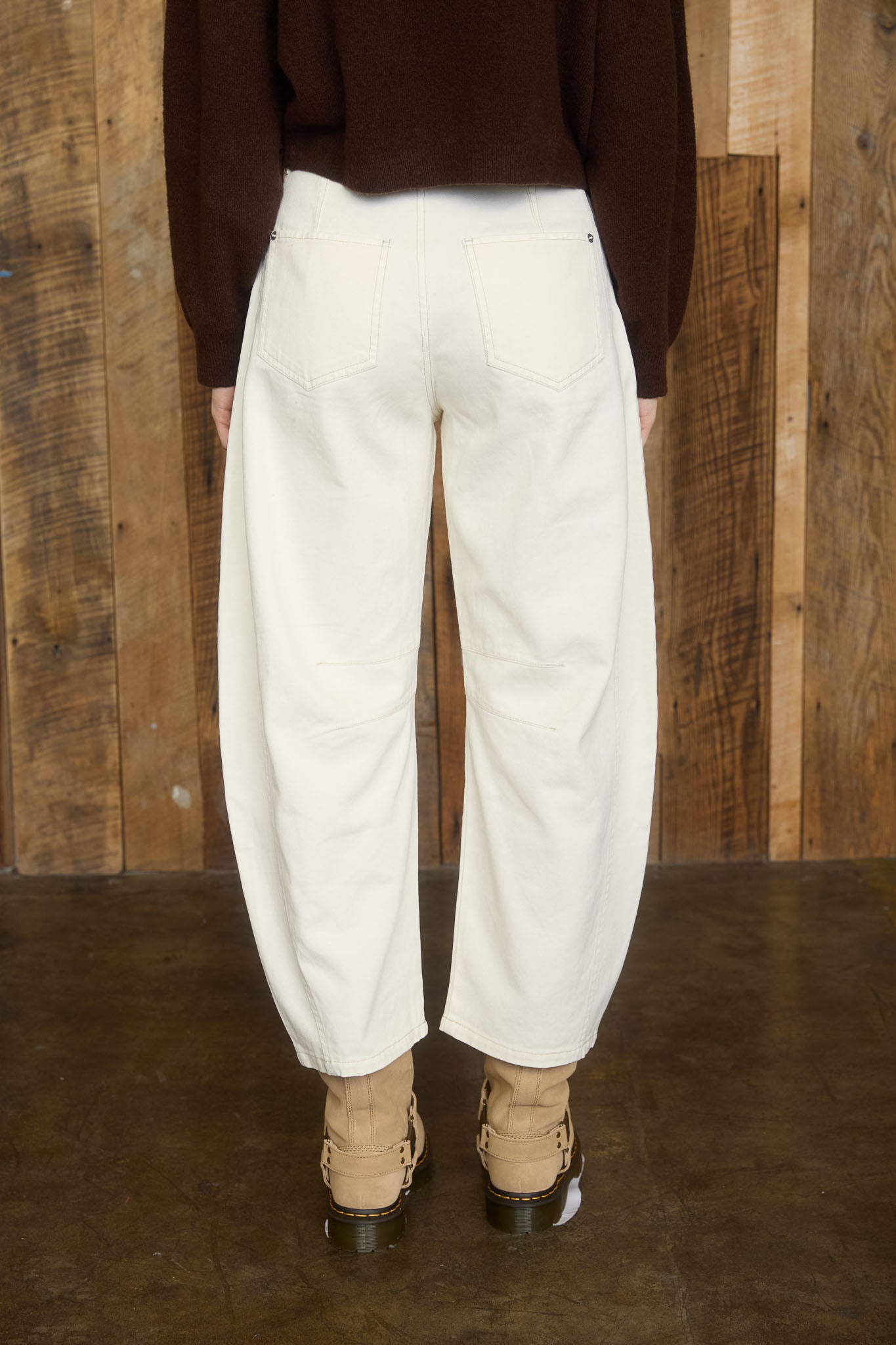 WIDE LEG HIGH WAIST CROPPED PANTS
