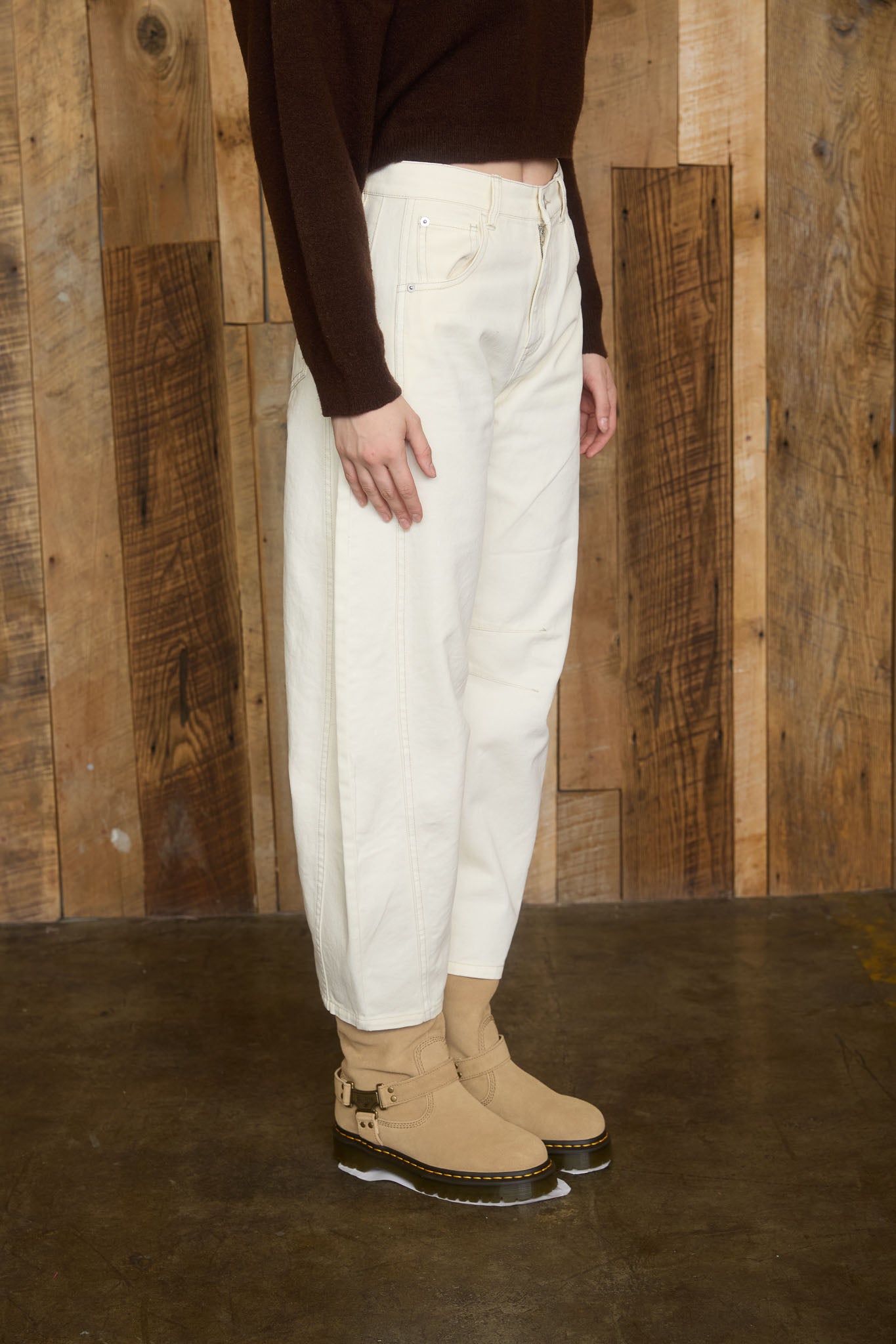 WIDE LEG HIGH WAIST CROPPED PANTS