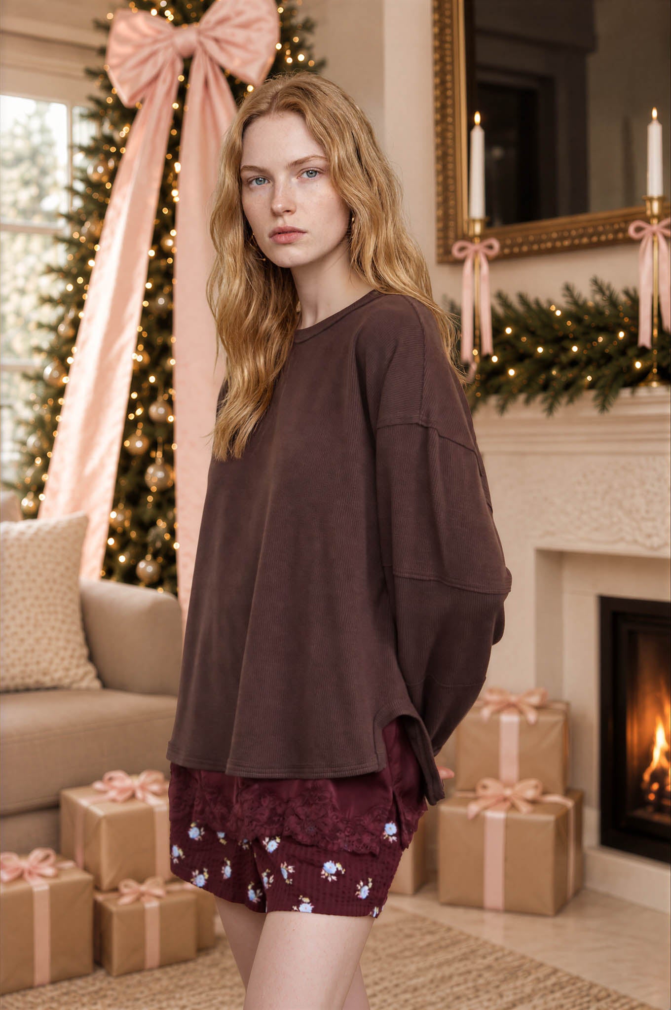 RIBBED EXTENDED SHOULDER BOXY CREW NECK KNIT TOP