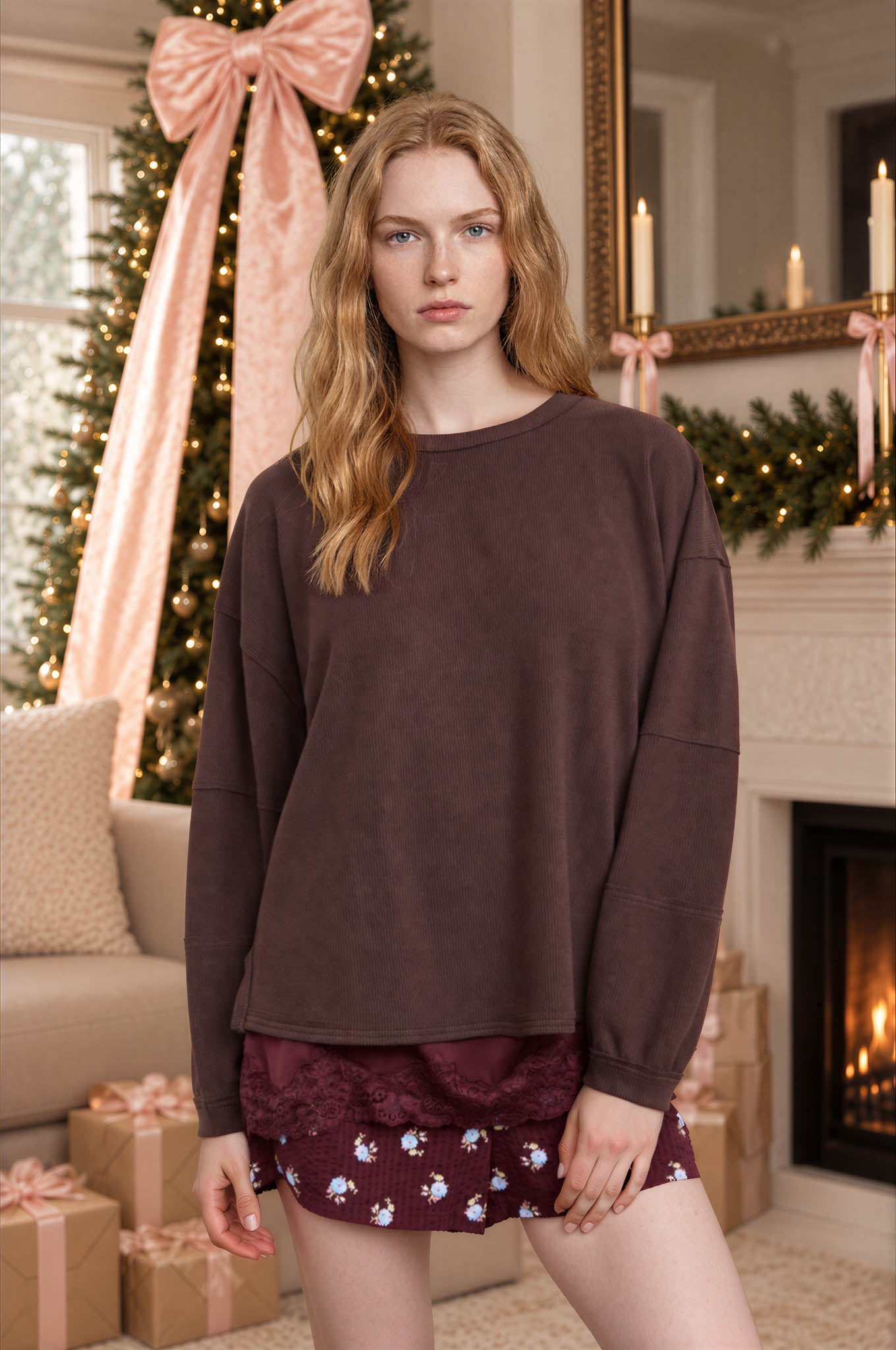 RIBBED EXTENDED SHOULDER BOXY CREW NECK KNIT TOP
