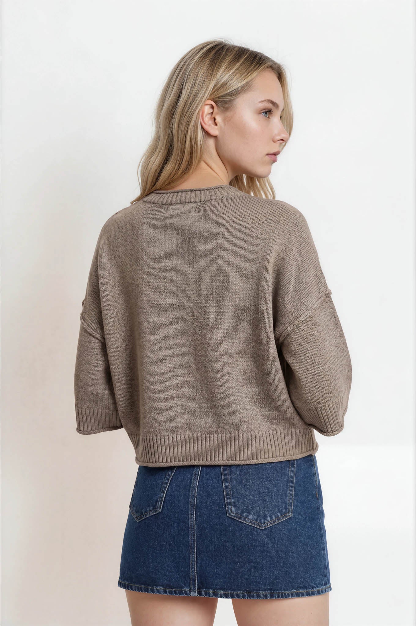 EXPOSED SEAM DROP SHOULDER SHORT SLEEVE PULLOVER