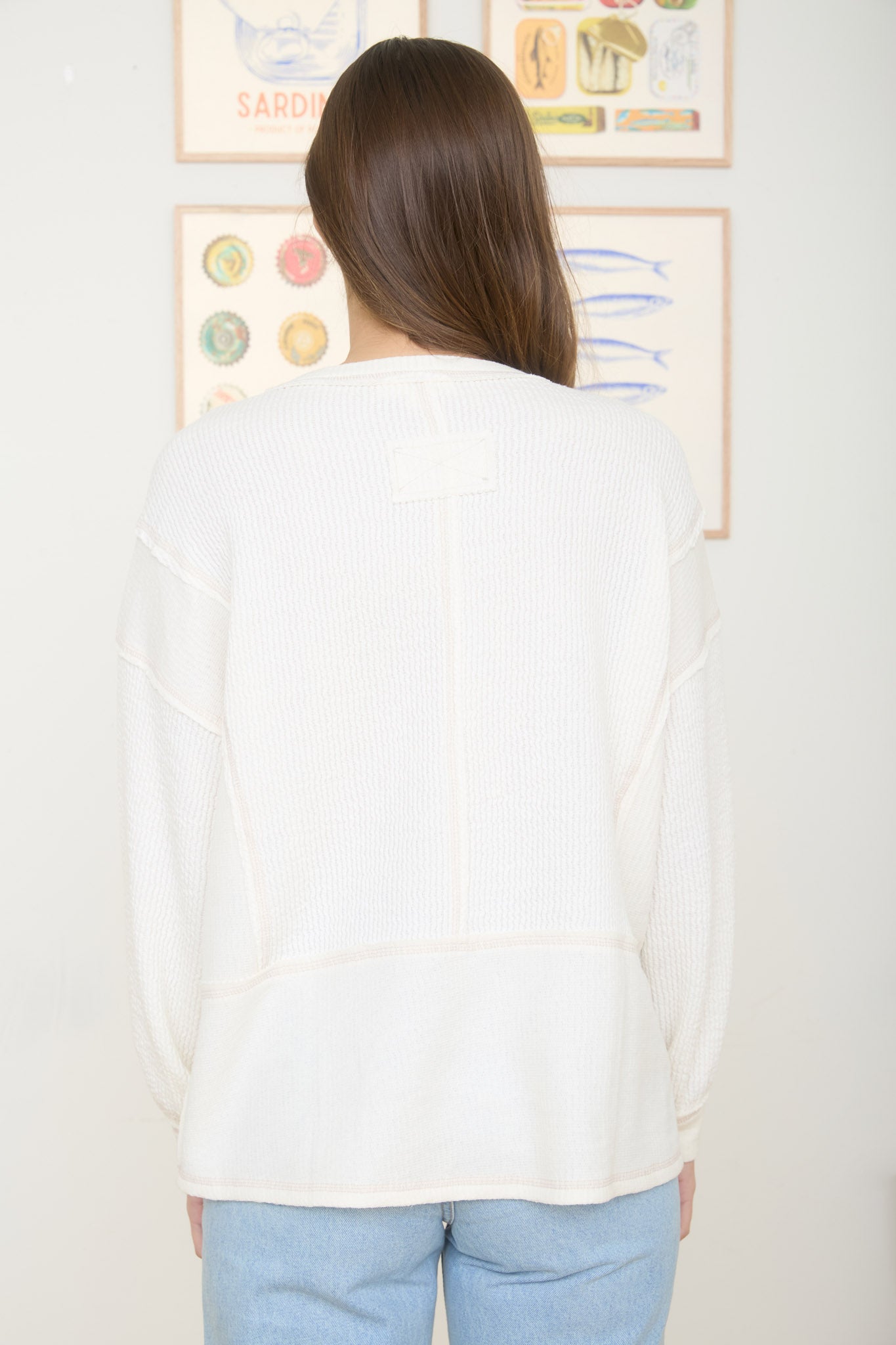 SPLIT NECK RAW EDGE LONG SLEEVE RIBBED KNIT TOP (PRE-ORDER)