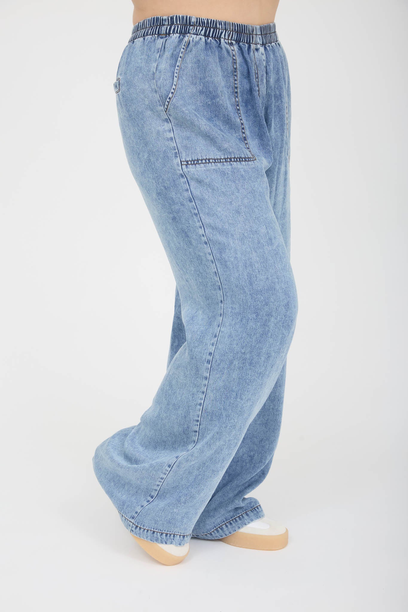 PLUS WASHED CHAMBRAY ELASTIC WAIST WIDE LEG PANTS