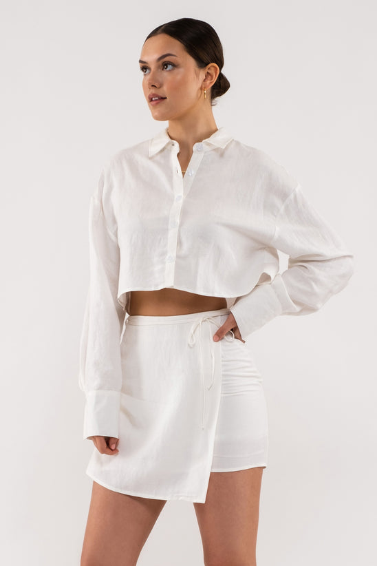 CROPPED BUTTON UP LINEN TOP