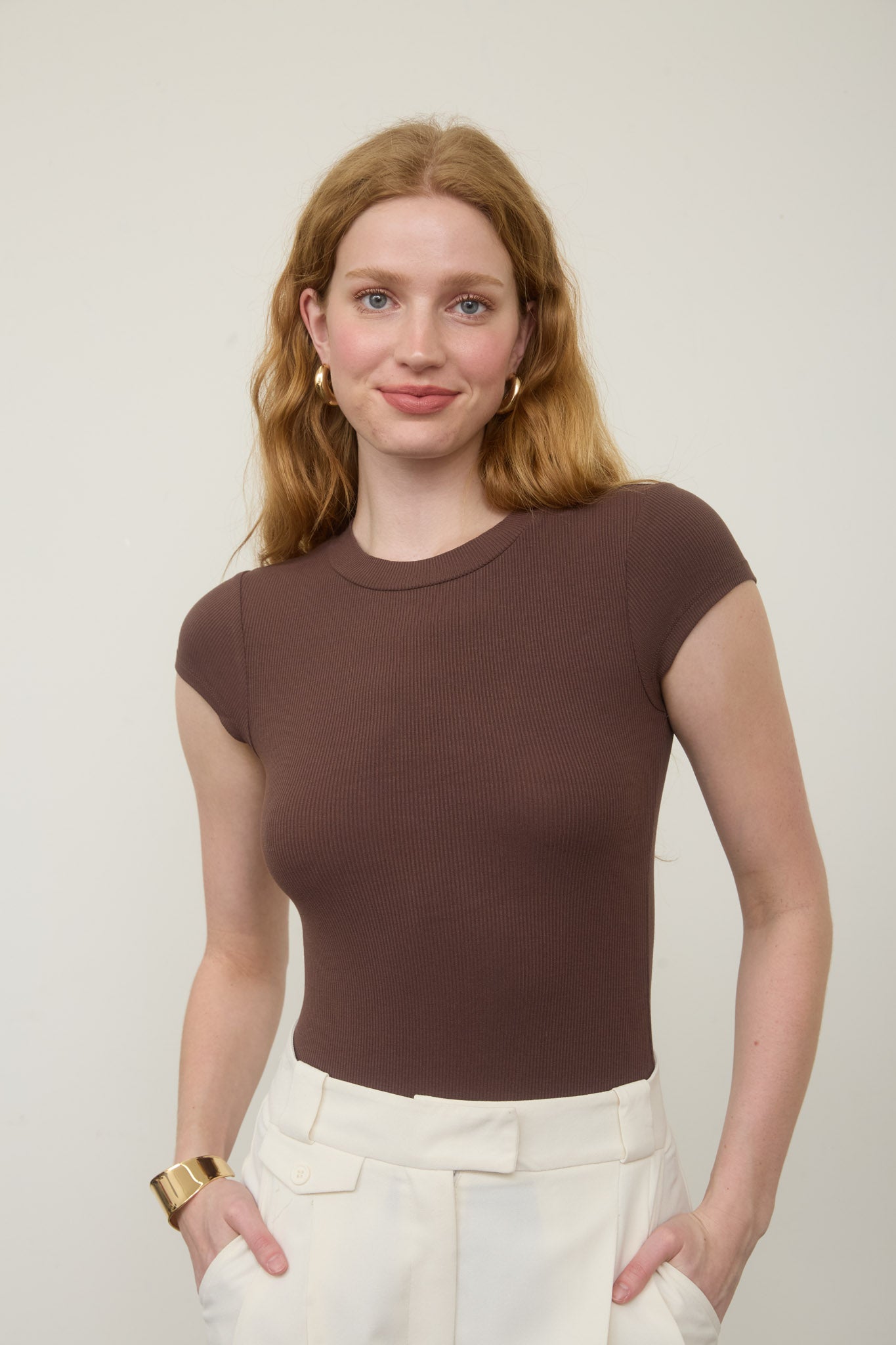 ROUND NECK SHORT SLEEVE KNIT BODYSUIT